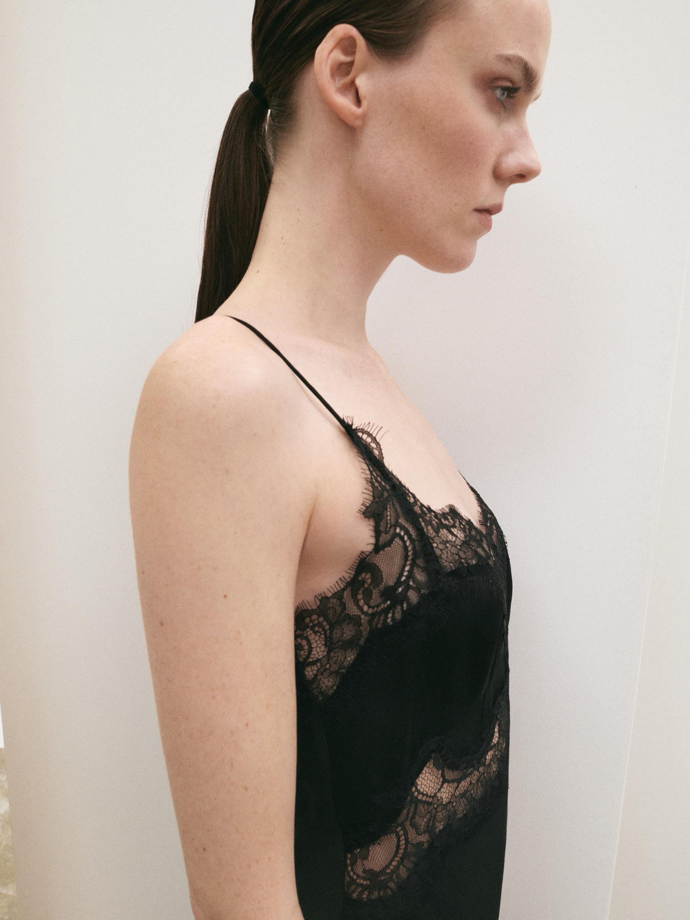 Майка MANGO модель 27081326_99 Фото