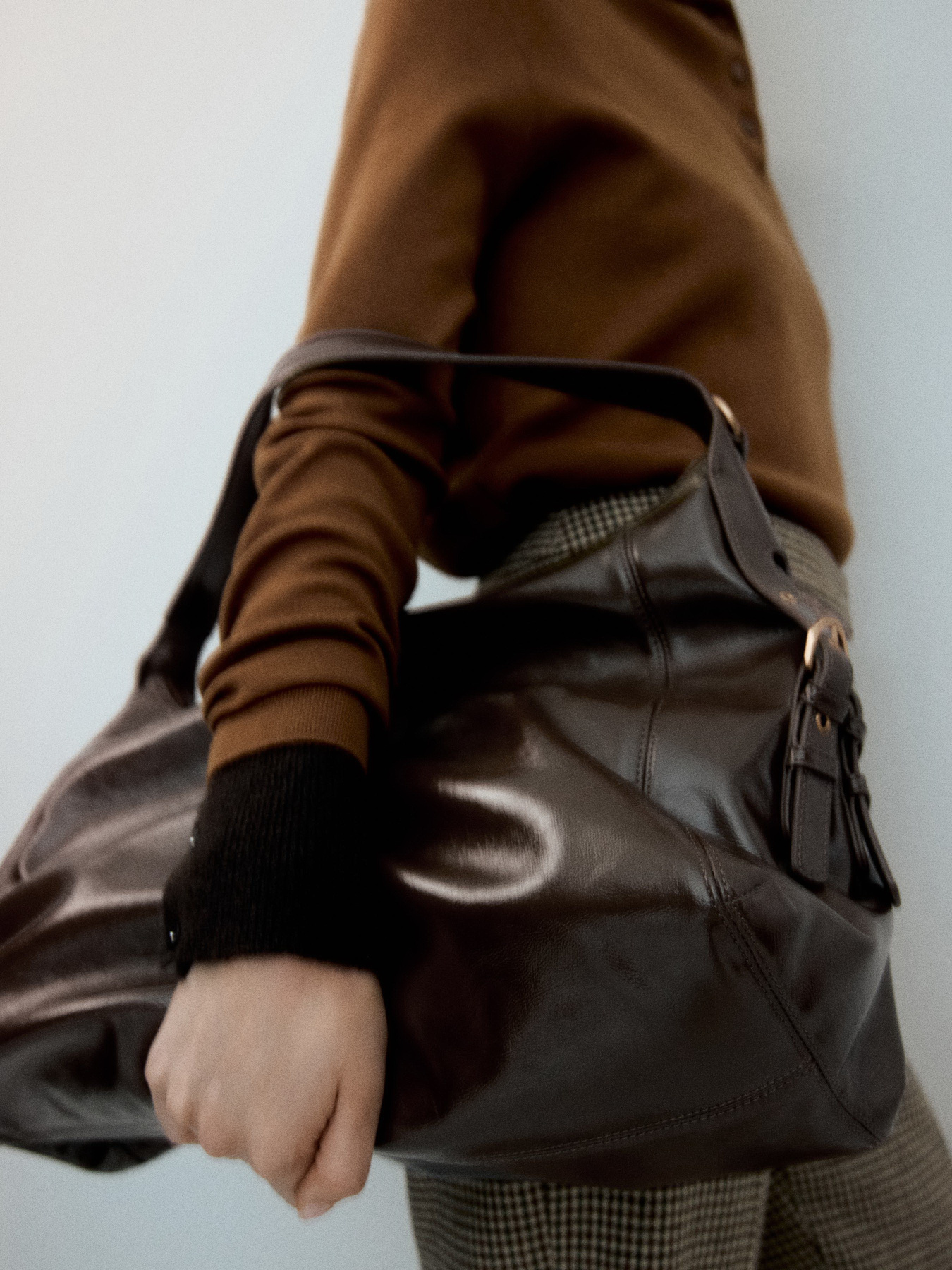 Хобо MANGO модель 27031234_37 Фото