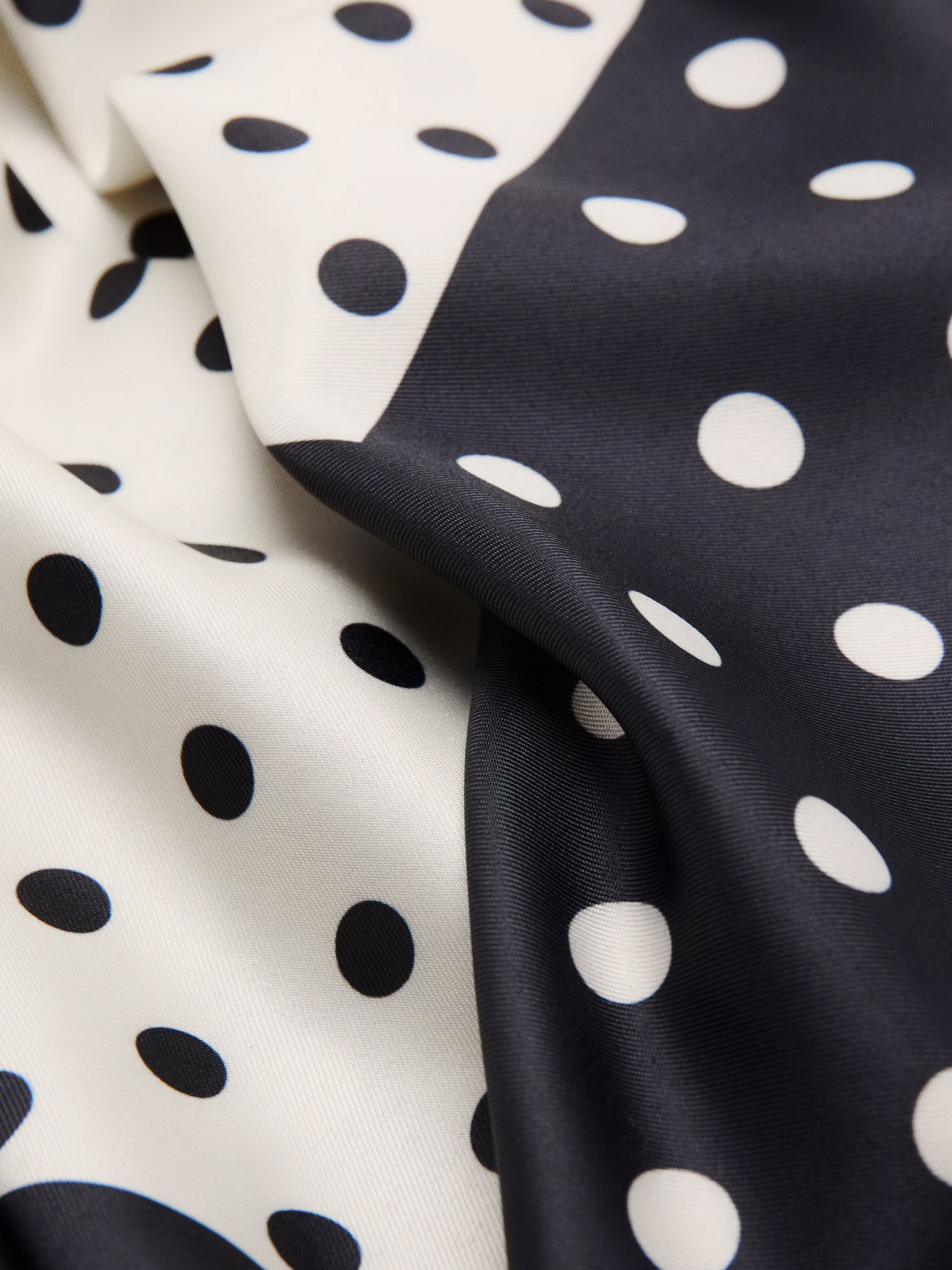 MANGO модель 27034432_5 Фото