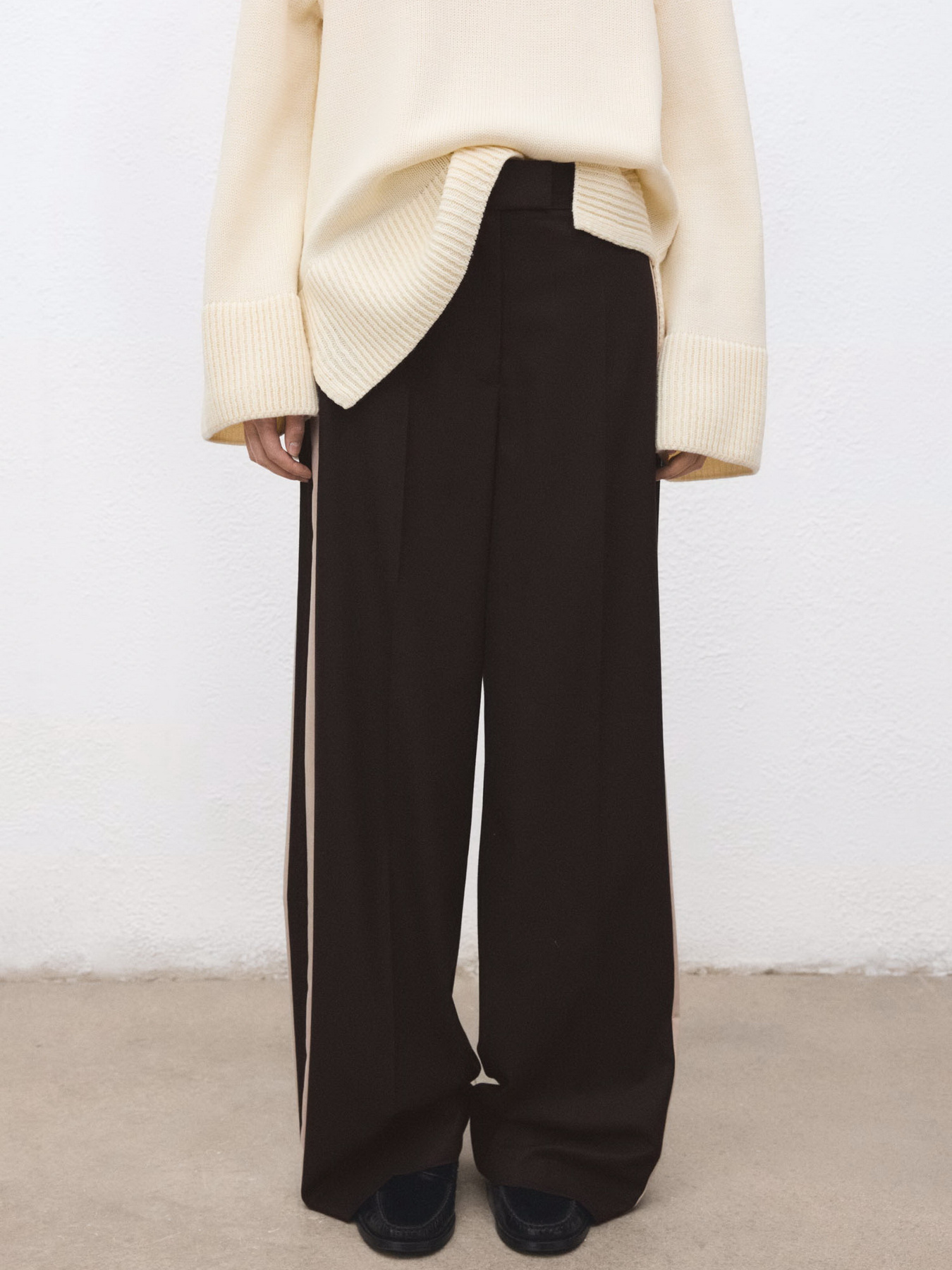 MANGO 27021296_32 модель 27021296_32 Фото