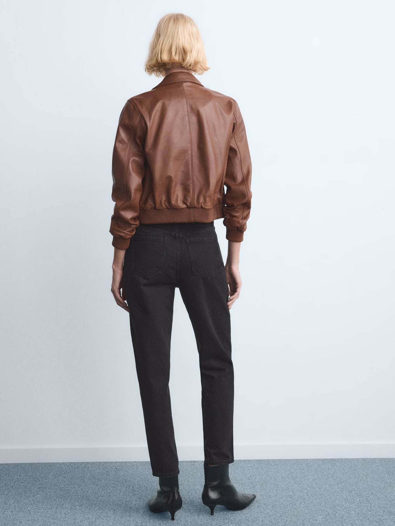 Джинсы мом MANGO модель 27031283_TN Фото