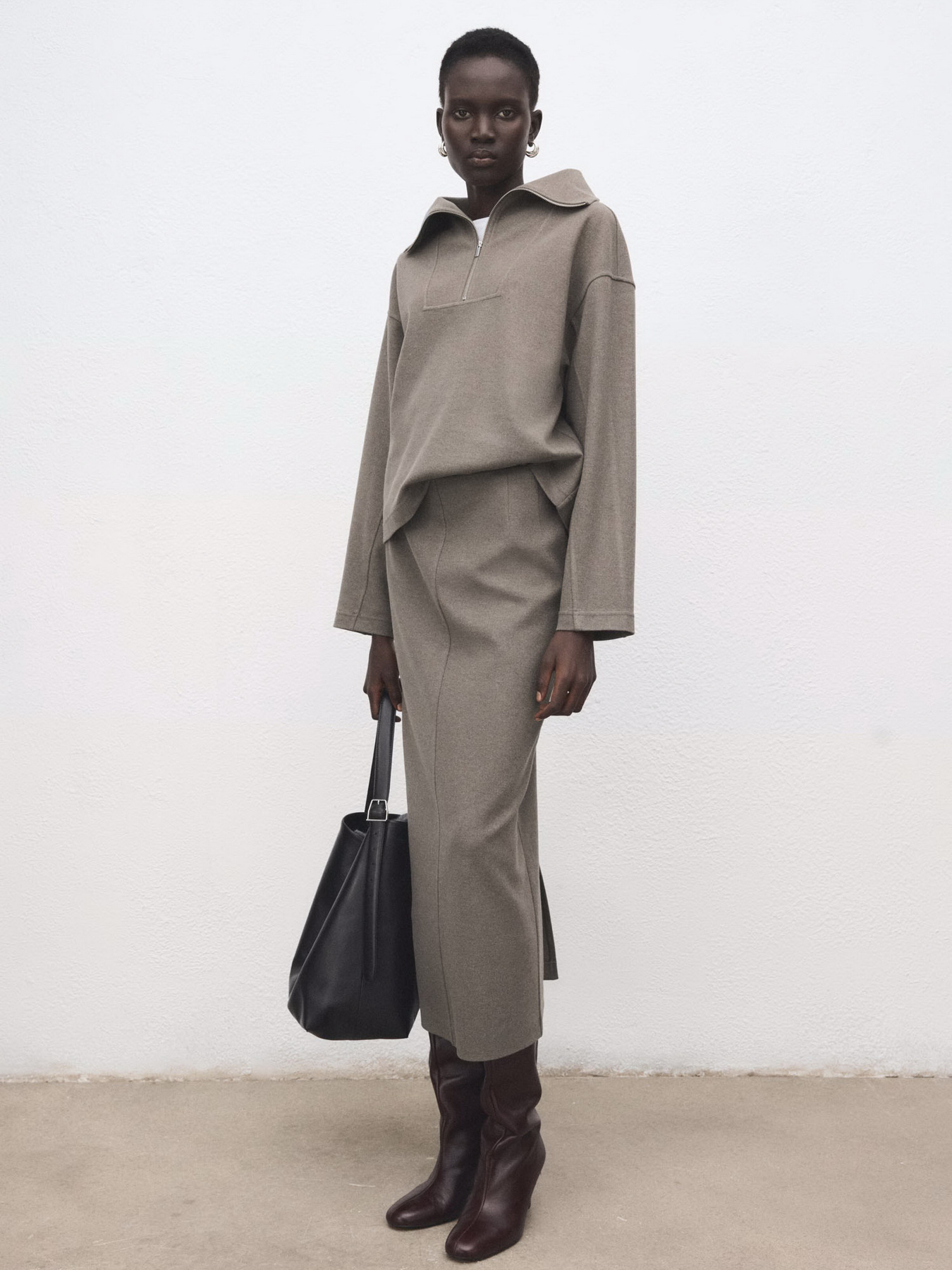 Свитшот MANGO модель 27051287_35 Фото