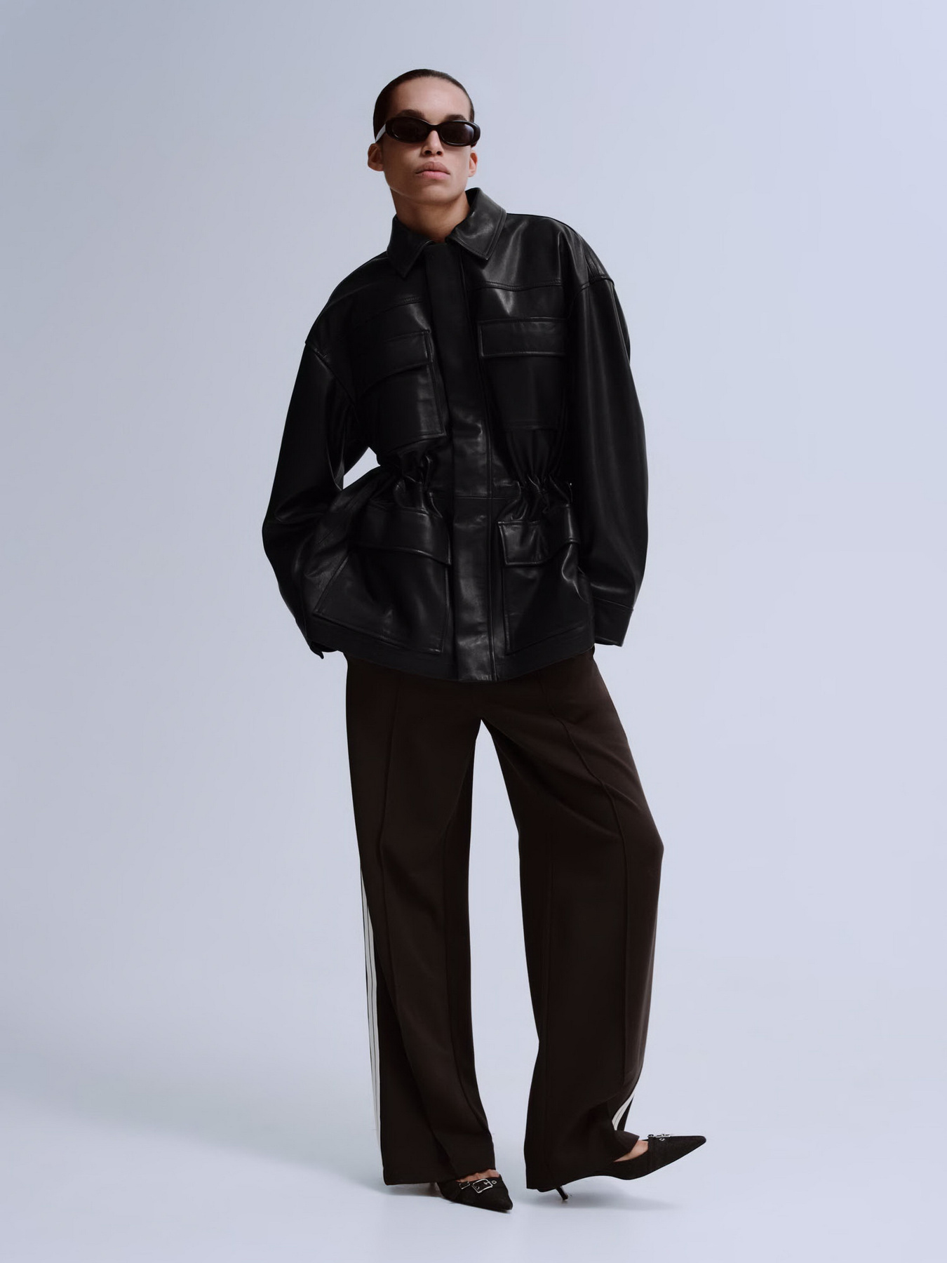 Повсякденні штани MANGO модель 27053306_30 Фото