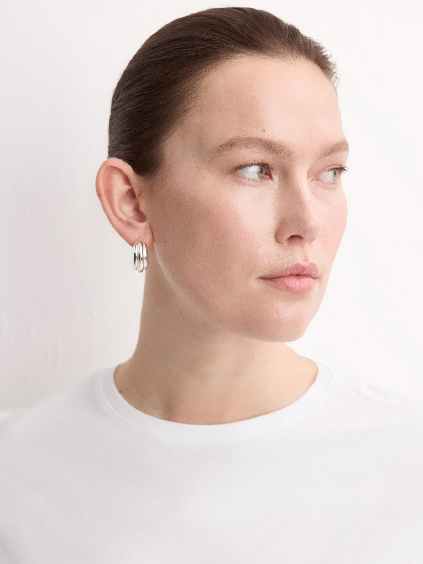 Футболка MANGO модель 27063312_1 Футболка MANGO модель 27063312_1 Фото