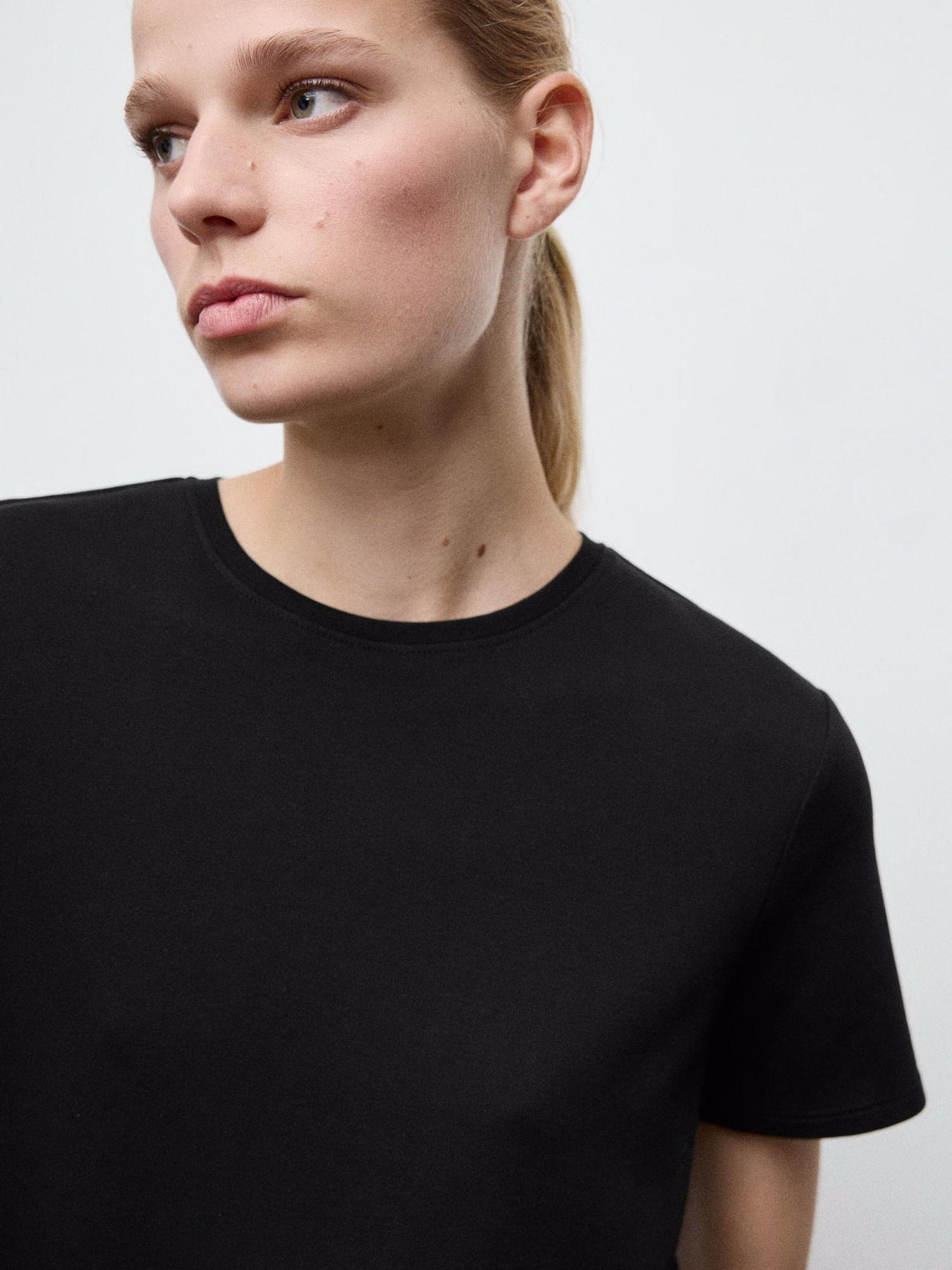 Футболка MANGO модель 27063312_99 Фото