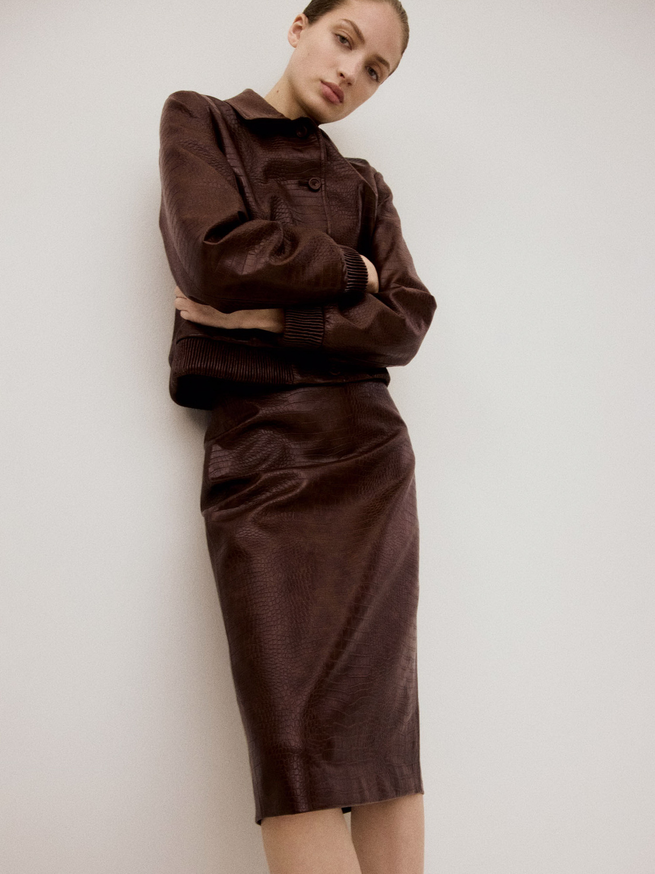 Спідниця міді MANGO модель 27071296_30 Фото