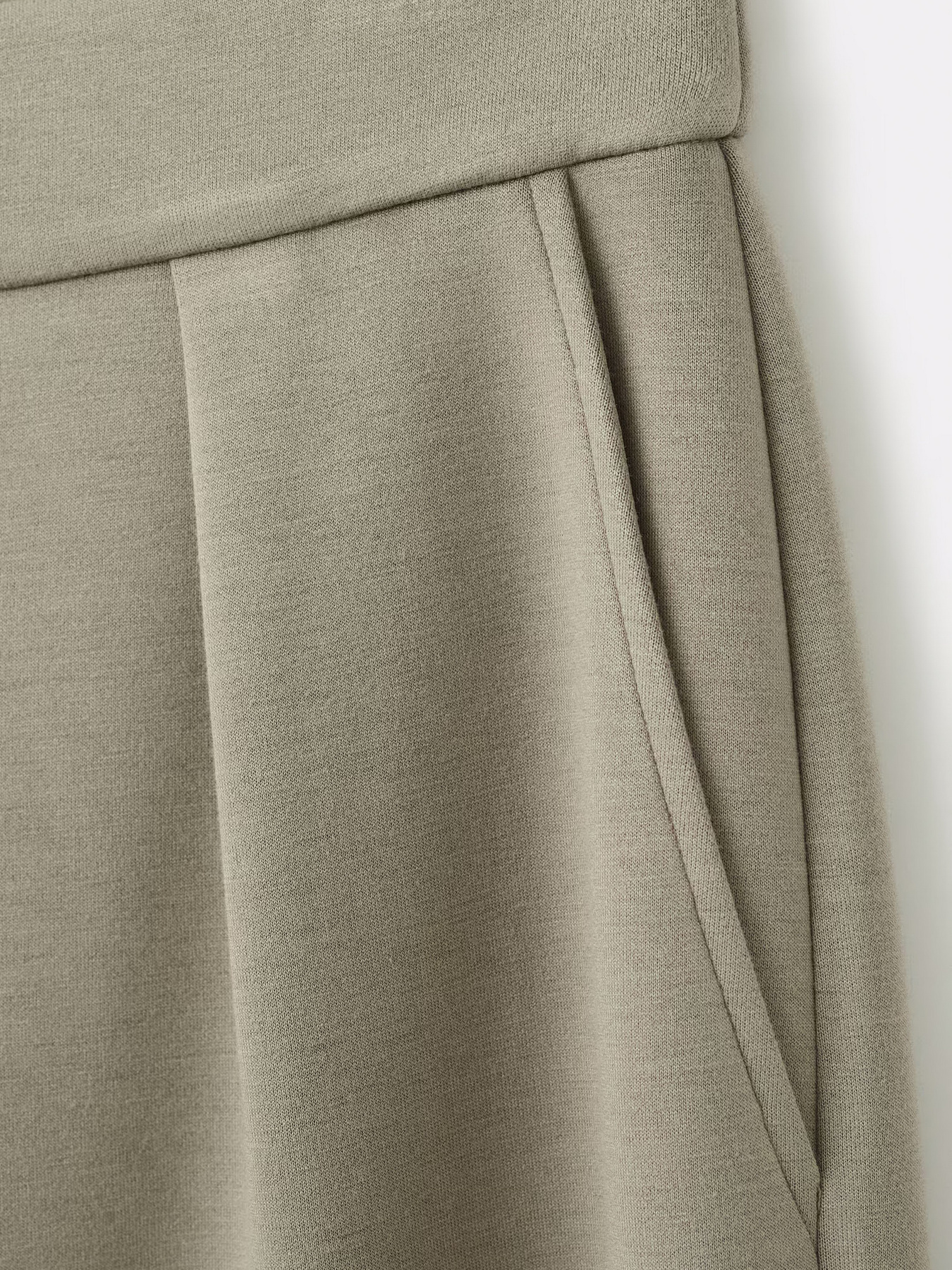 Повседневные штаны MANGO модель 27073325_37 Фото