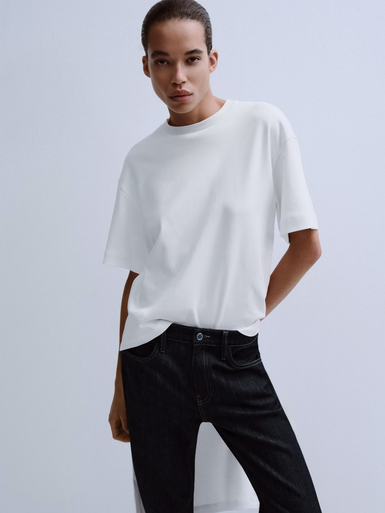 Футболка MANGO модель 27053342_1 Футболка MANGO модель 27053342_1 Фото