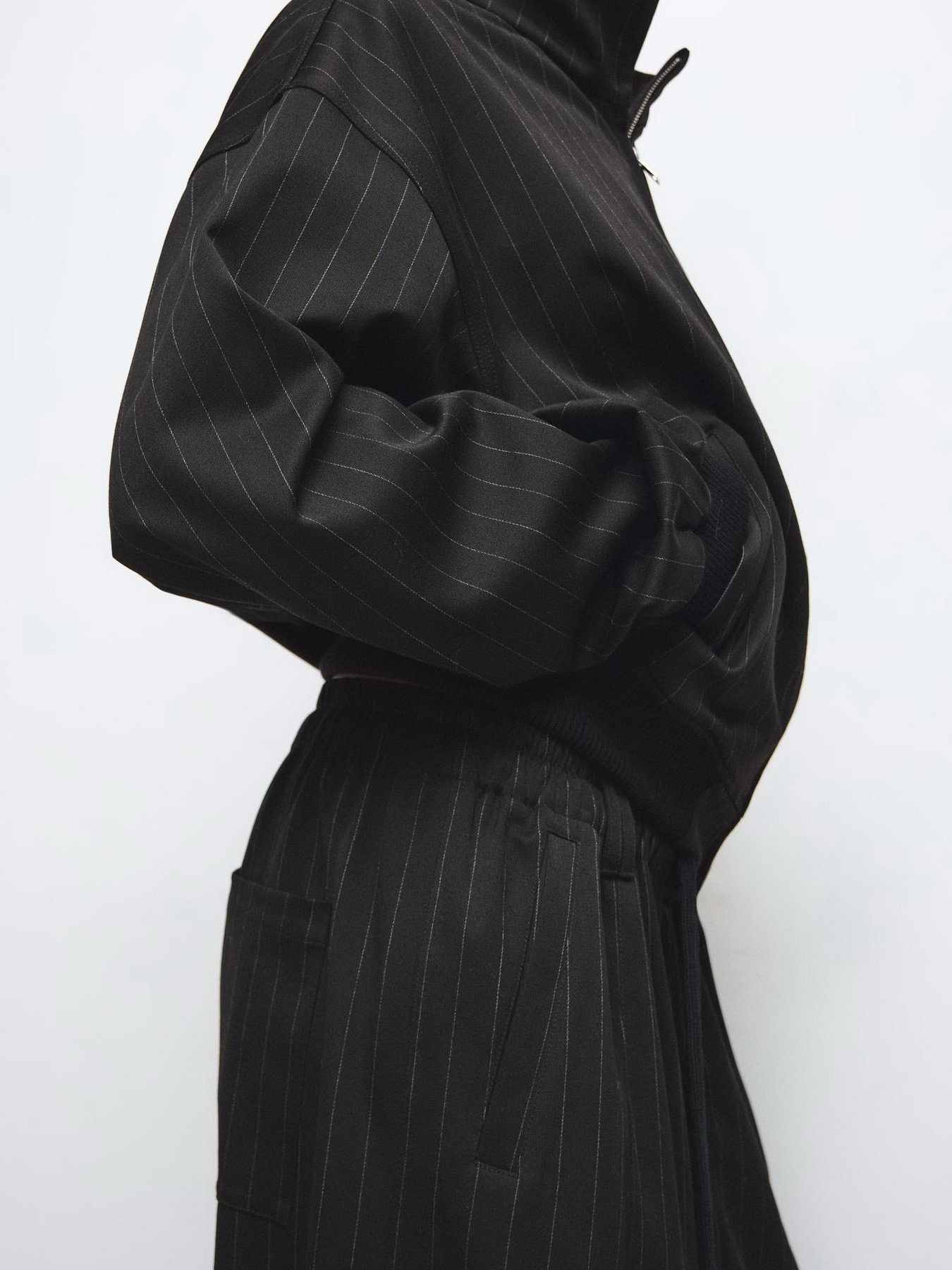 Повсякденні штани MANGO модель 27081339_99 Повсякденні штани MANGO модель 27081339_99 Фото