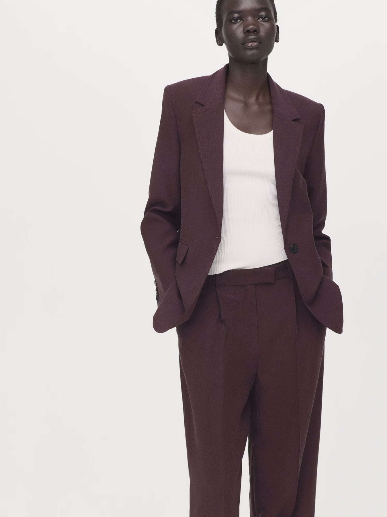 Классические штаны MANGO модель 27024788_65 Фото