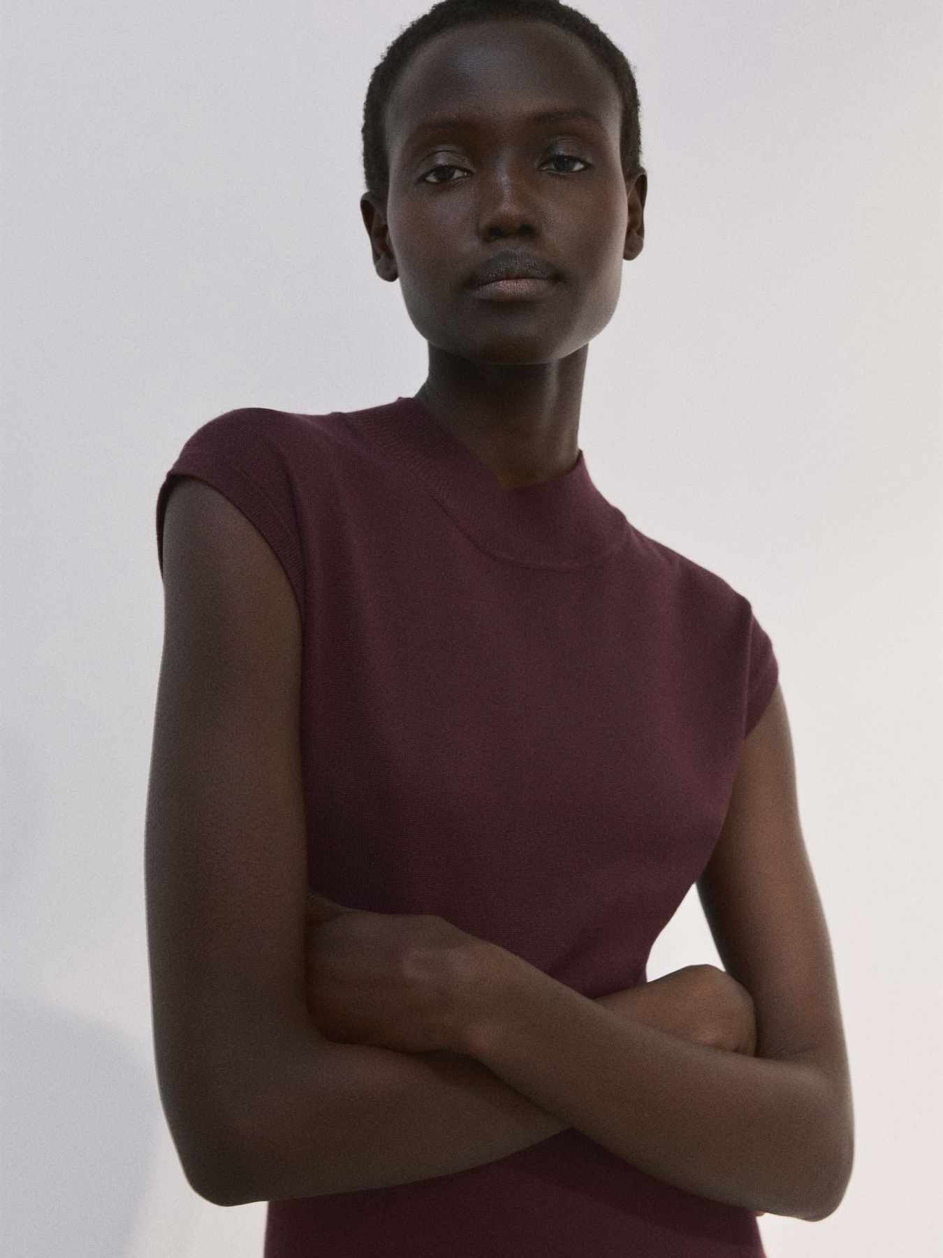 Сукня міді MANGO модель 27054084_32 Фото