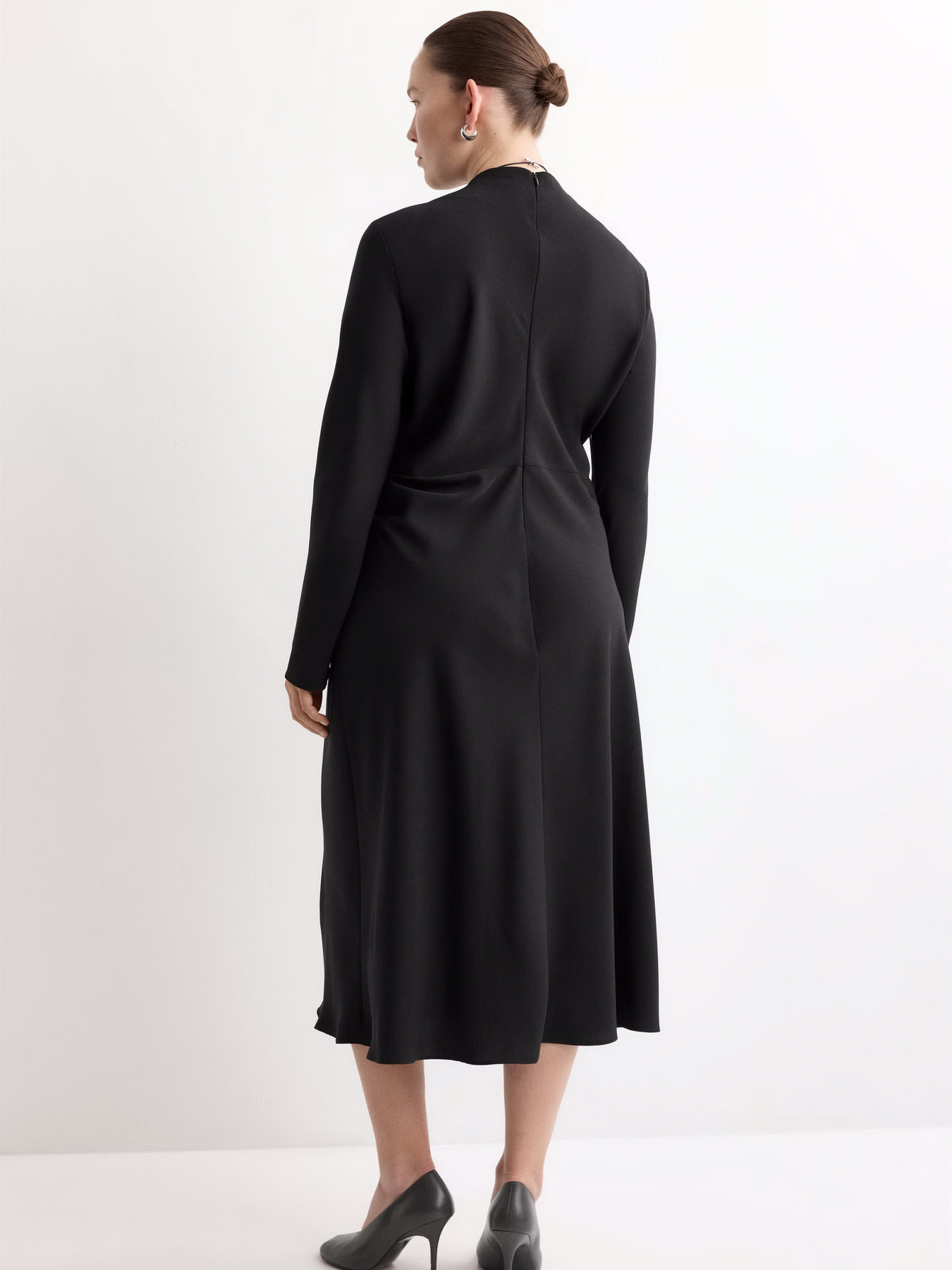 Платье миди MANGO модель 27004097_99 Фото