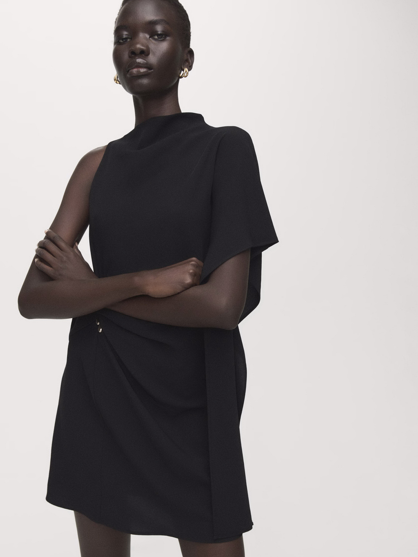 Платье мини MANGO модель 27014091_99 Фото