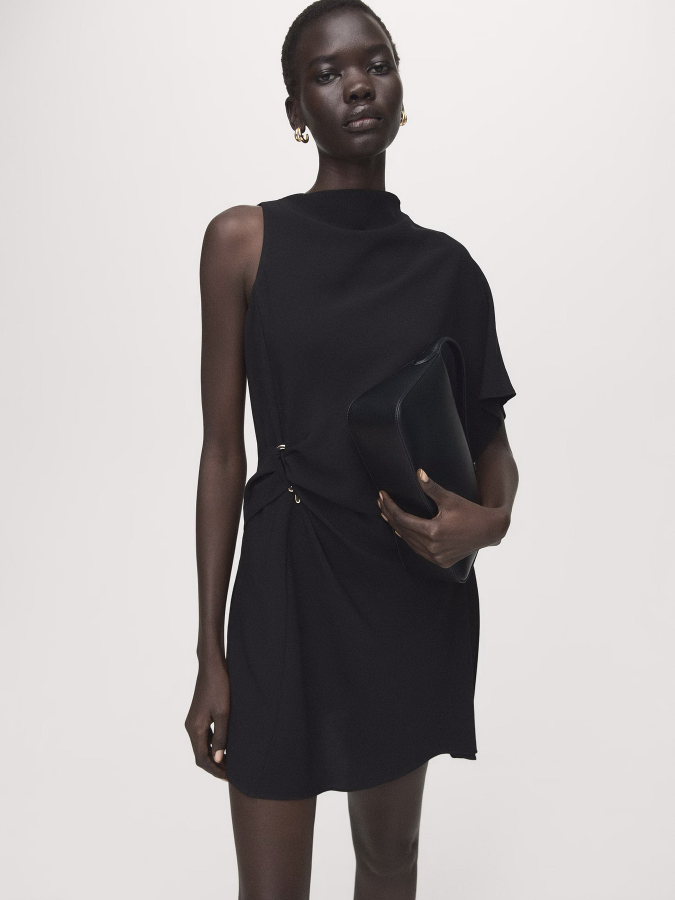 Платье мини MANGO модель 27014091_99 Фото