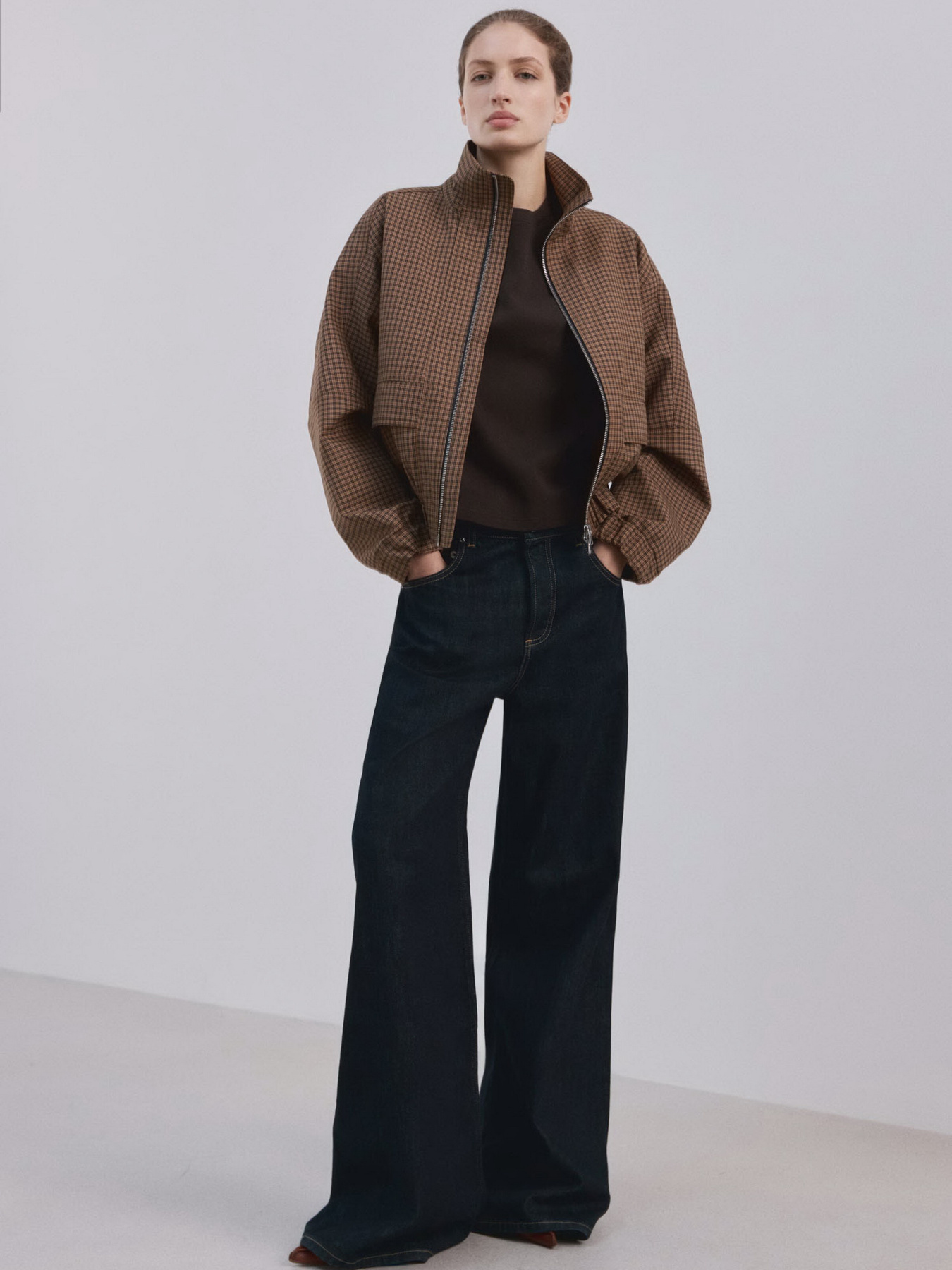 Футболка MANGO модель 27074097_32 Футболка MANGO модель 27074097_32 Фото