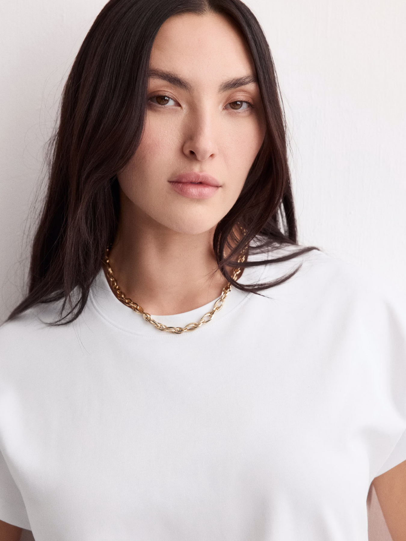 Футболка MANGO модель 27054096_1 Футболка MANGO модель 27054096_1 Фото