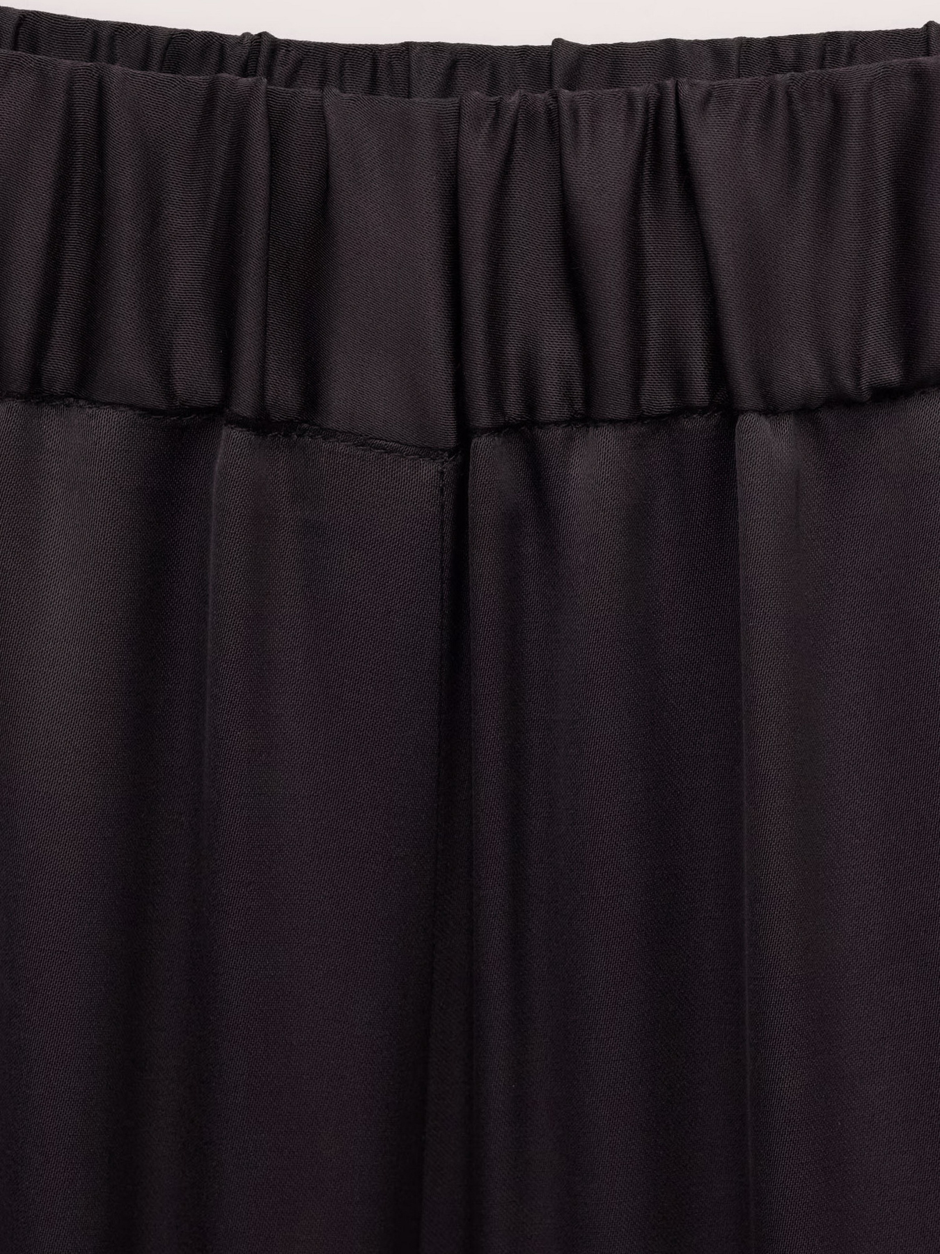 MANGO 27024789_30 модель 27024789_30 MANGO 27024789_30 модель 27024789_30 Фото