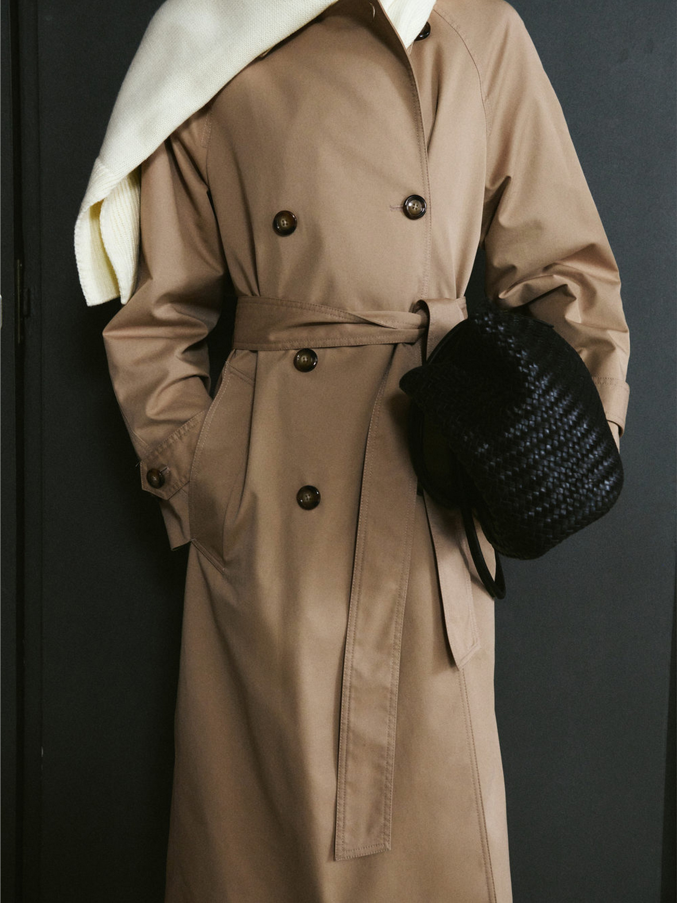 MANGO модель 27044774_8 Фото