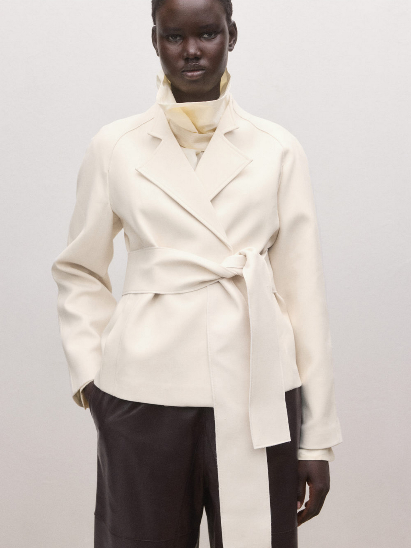 Демісезонна куртка MANGO модель 27084448_5 Фото