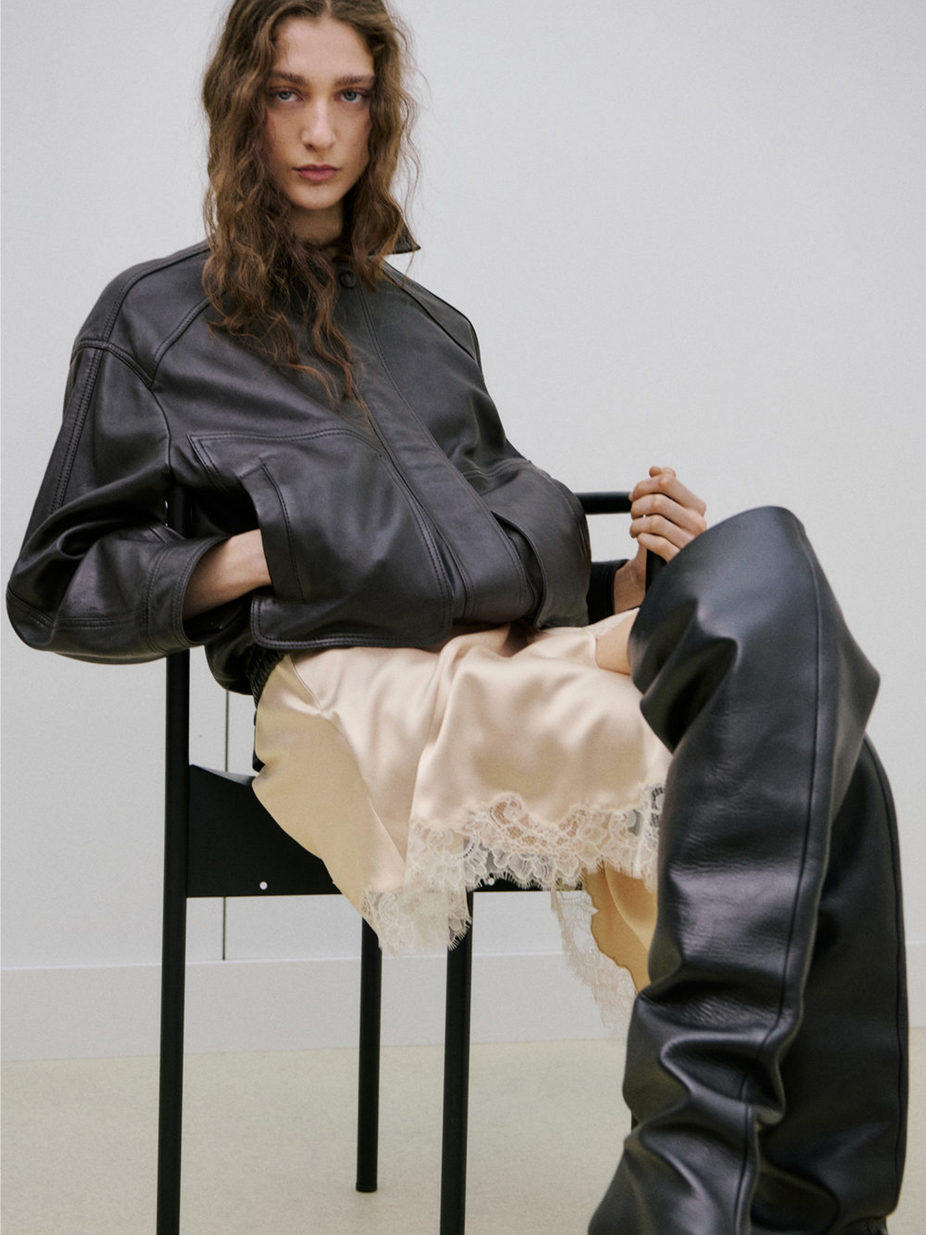 Спідниця міні MANGO модель 27084447_8 Фото