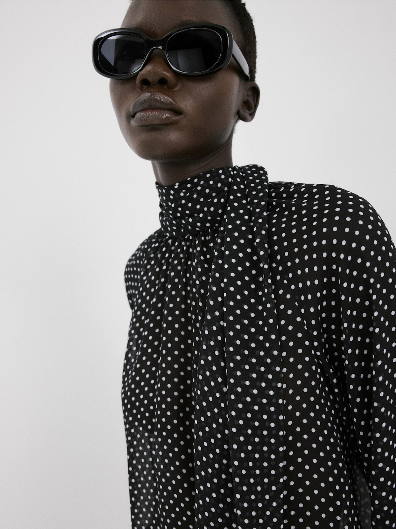 Блуза MANGO модель 27075827_99 Фото