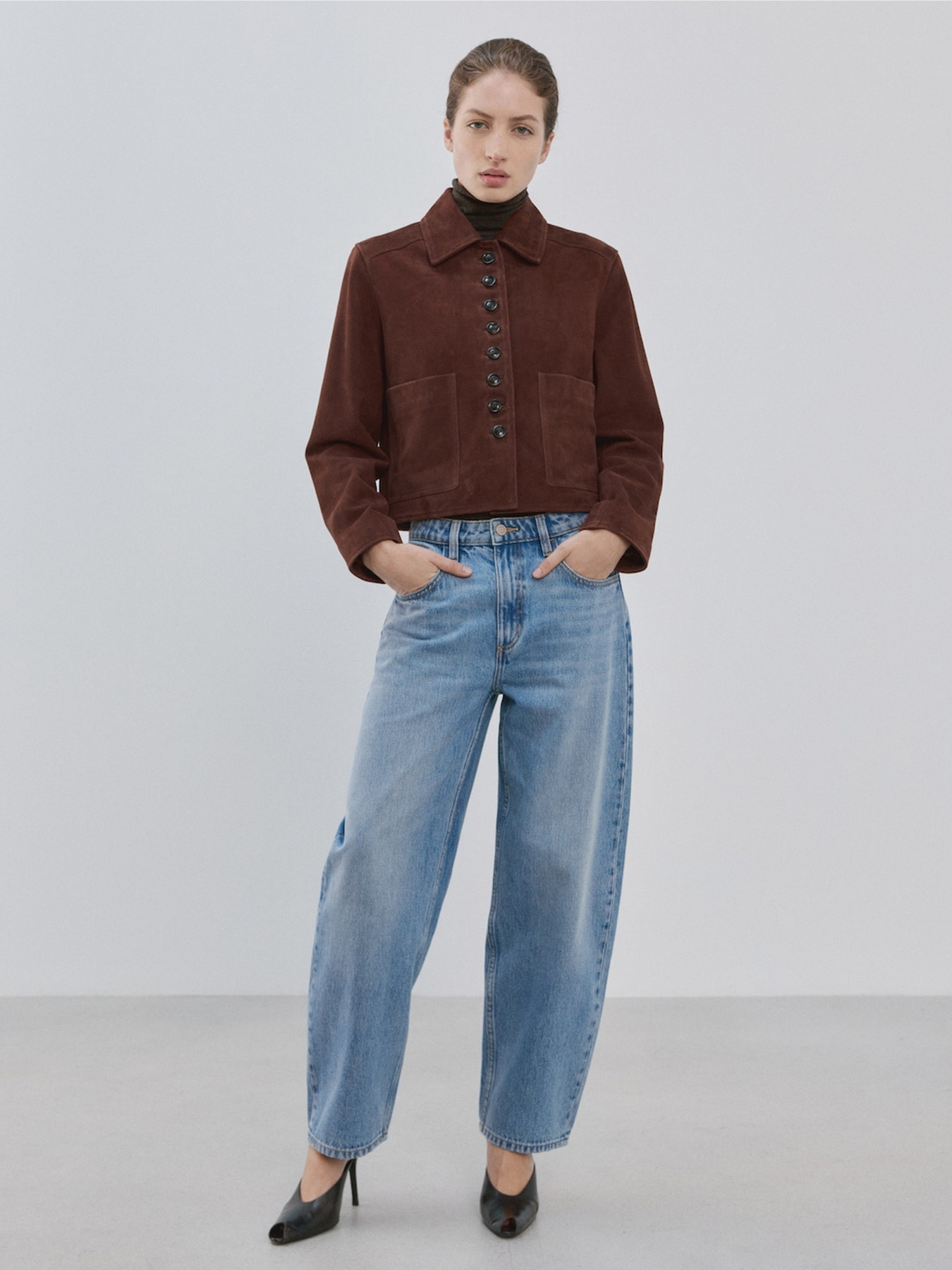 Джинсы мом MANGO модель 27034074_TM Фото