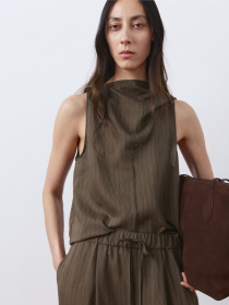 MANGO модель 27085821_30 MANGO модель 27085821_30 Фото