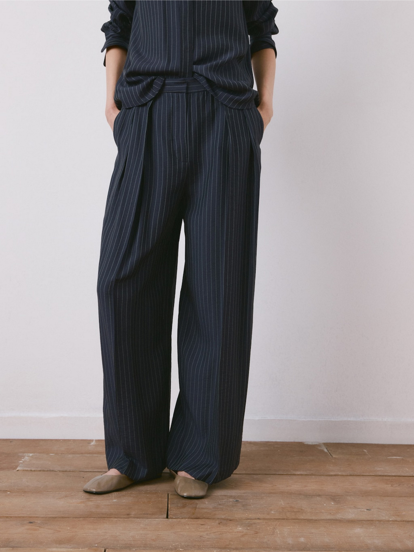 MANGO 27054091_56 модель 27054091_56 Фото