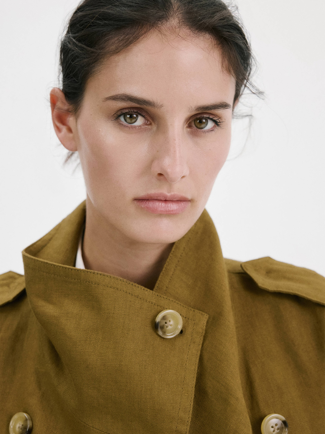 Пальто и плащи MANGO CALA модель 27097778_36 Фото