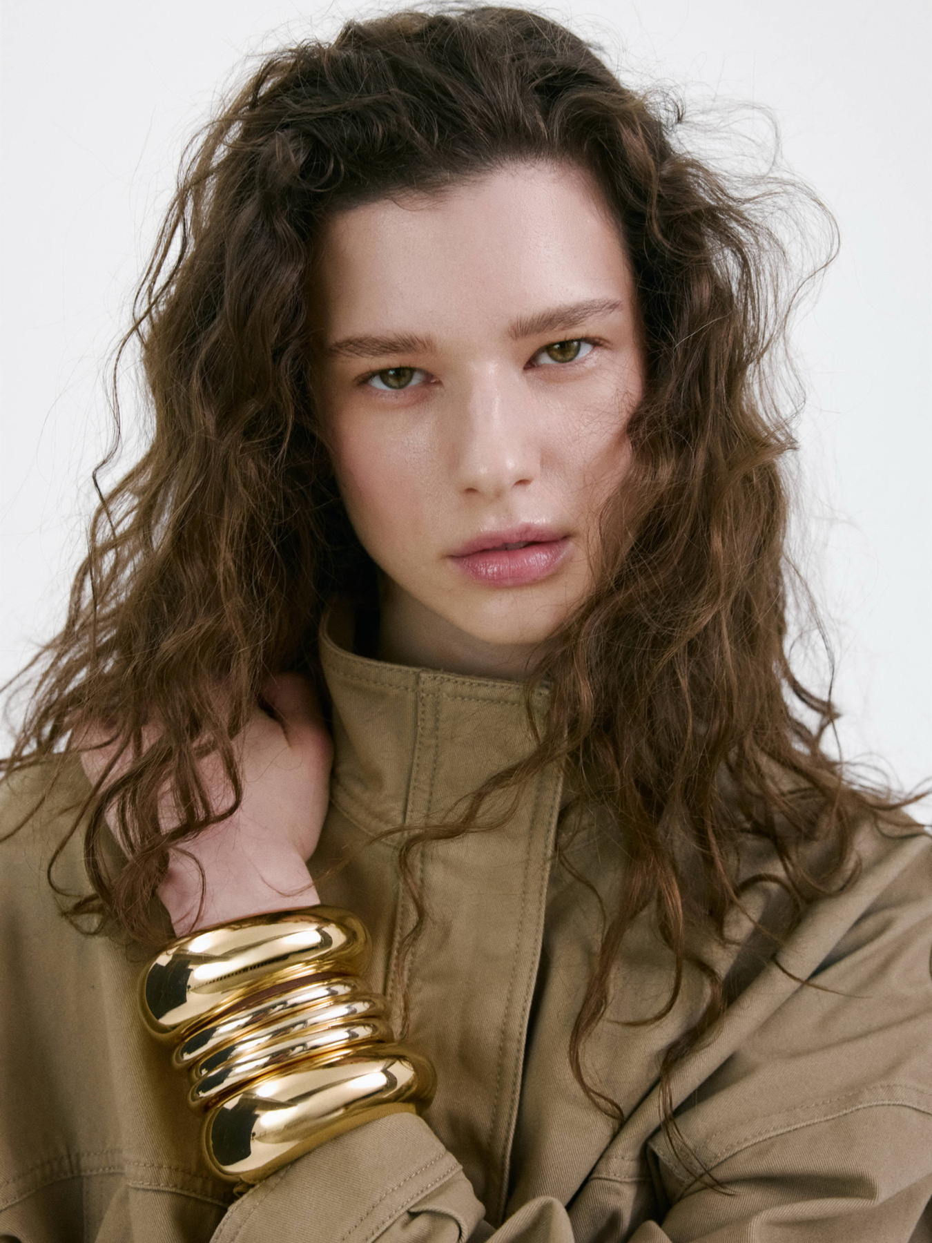 Куртки и дубленки MANGO ETNA модель 27077157_7 Фото