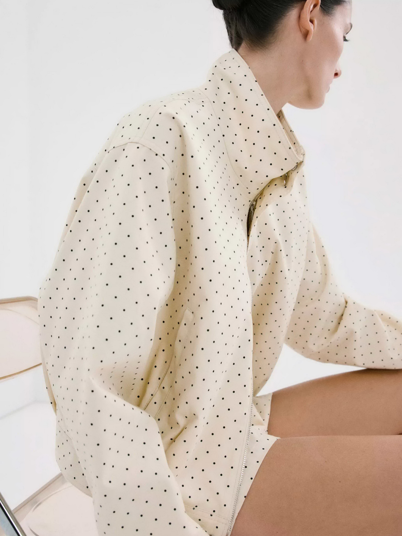 Куртки та дублянки MANGO DOTS модель 27027140_5 Фото