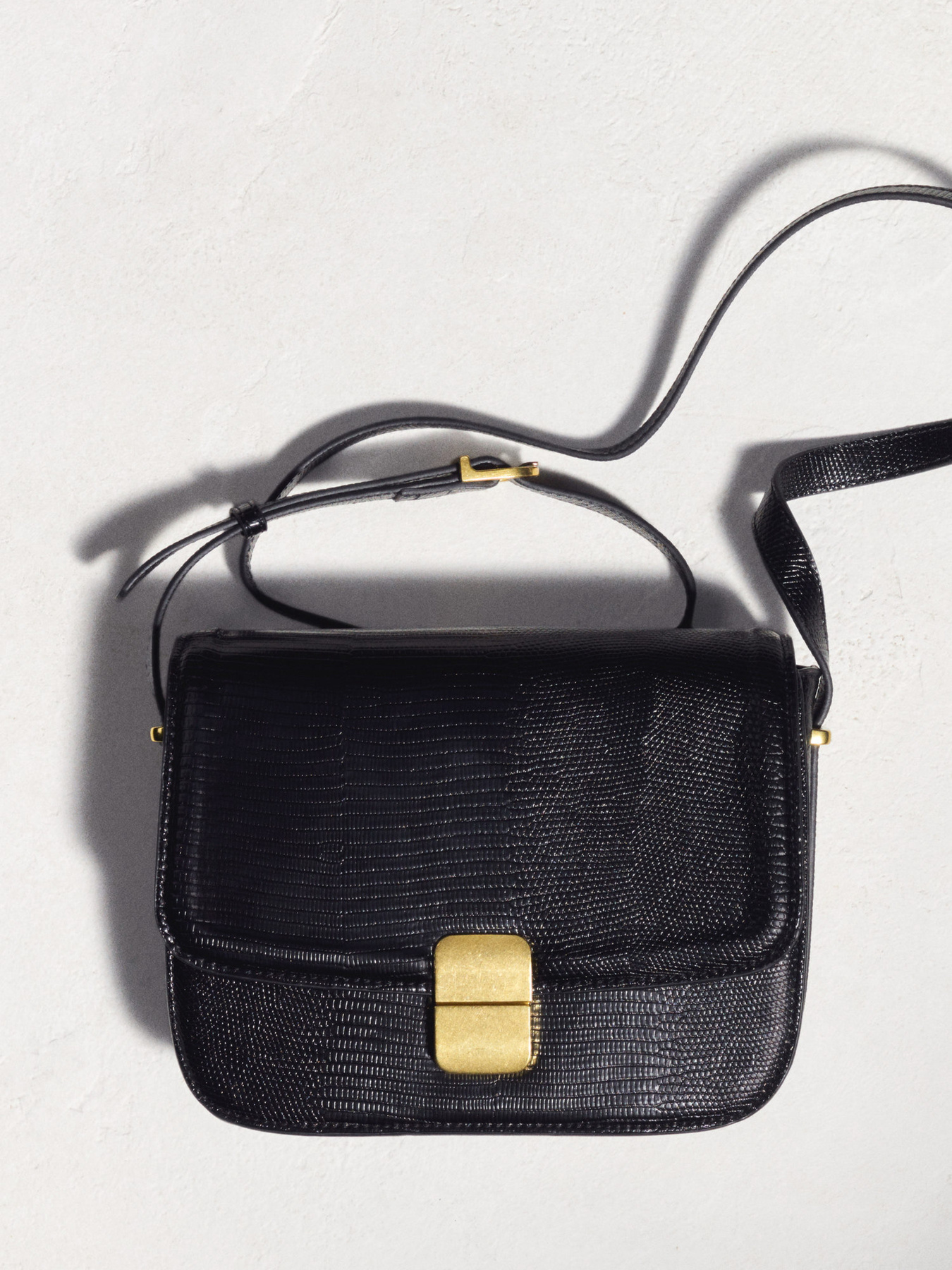 Кросс-боди MANGO Matias модель 67030429_99 Фото