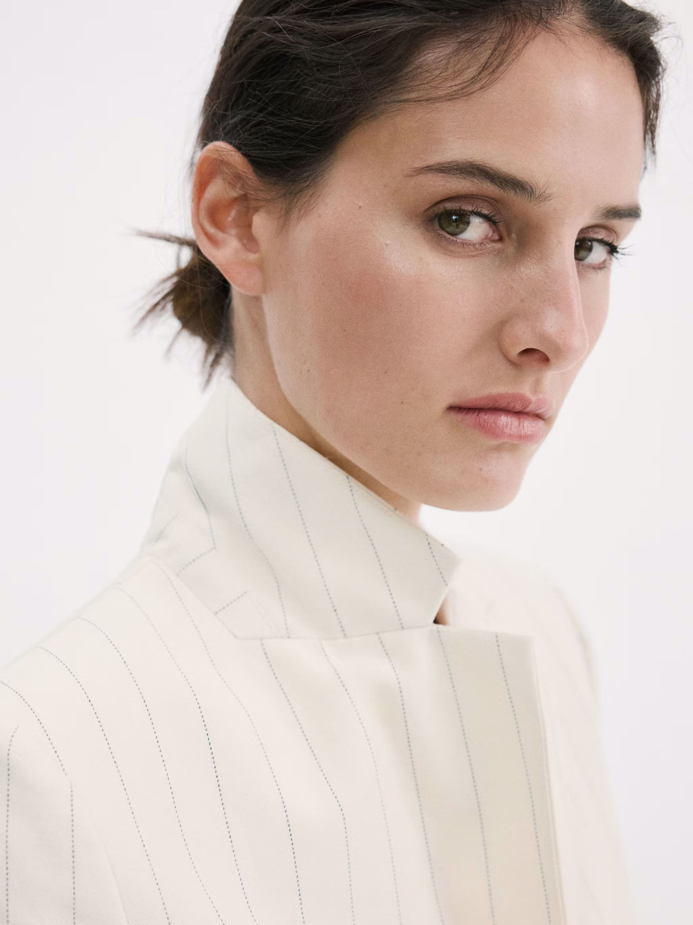 Пиджаки MANGO ARGELIA модель 27987782_5 Фото