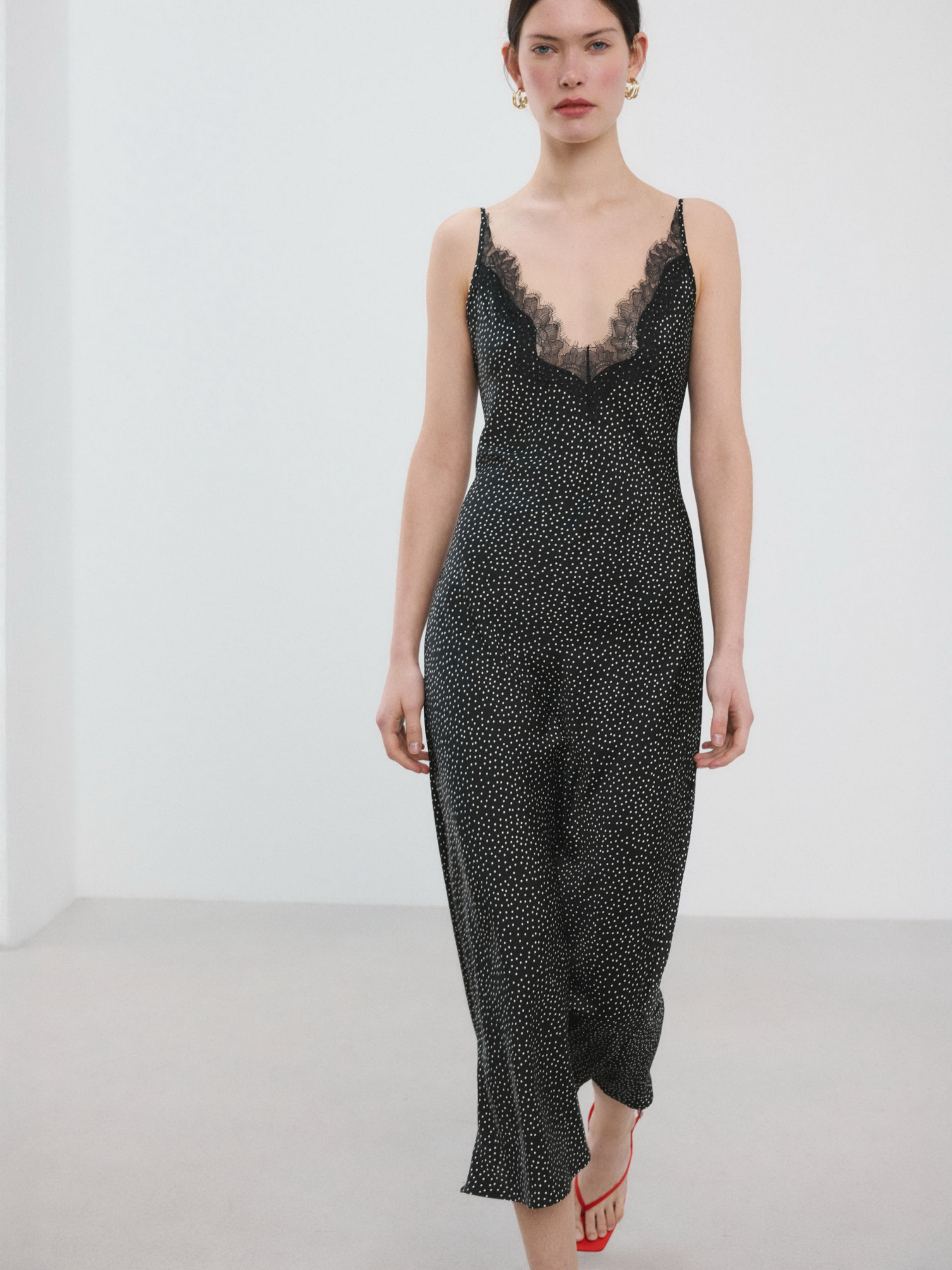 Платья MANGO SILVER2 модель 27005845_99 Фото