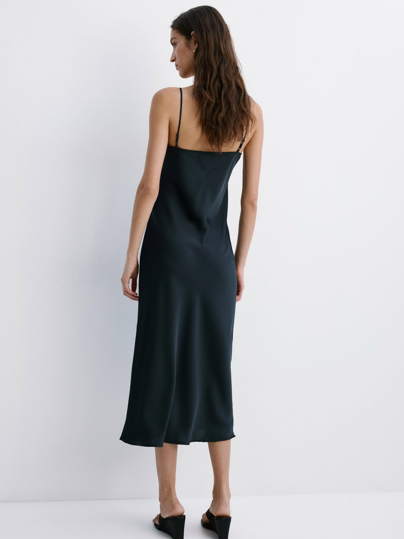 Сукні MANGO EASY модель 27007168_56 Фото