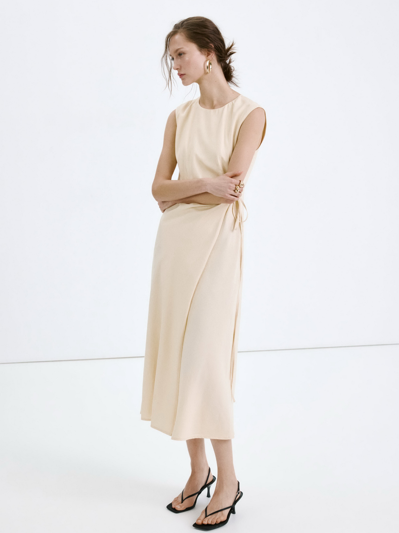 Платья MANGO PENNY2 модель 27007171_10 Фото