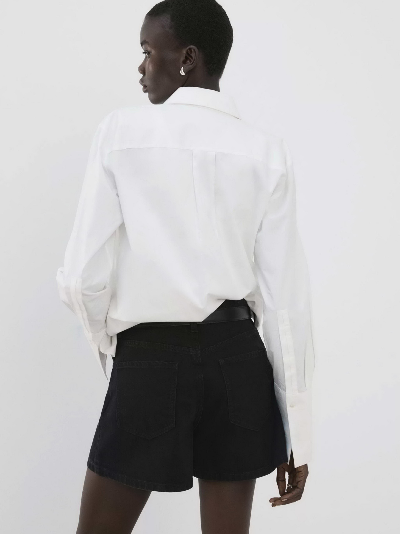 Шорти MANGO ZOEY модель 27067161_TN Фото