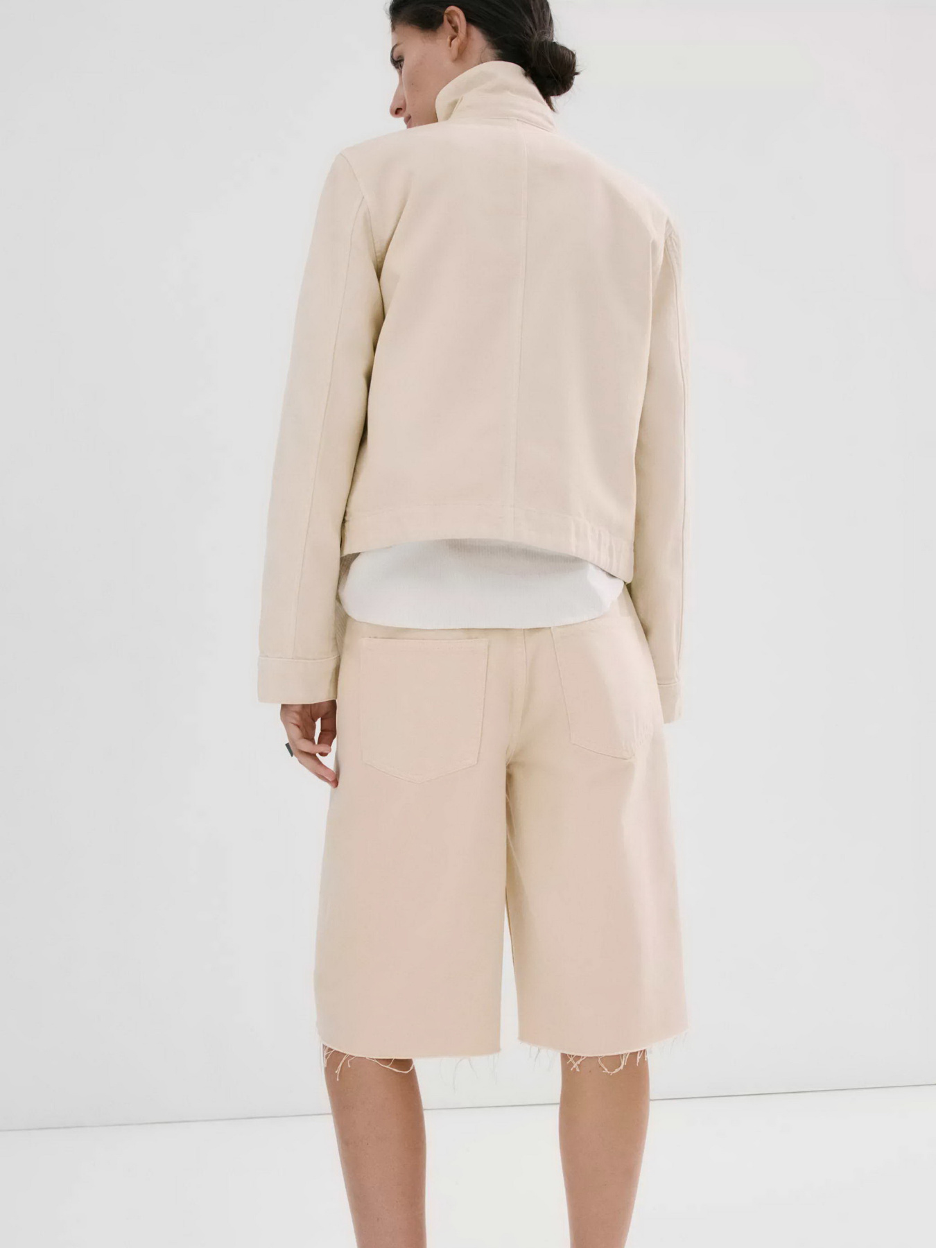 Шорти MANGO MILANO модель 27097142_10 Фото