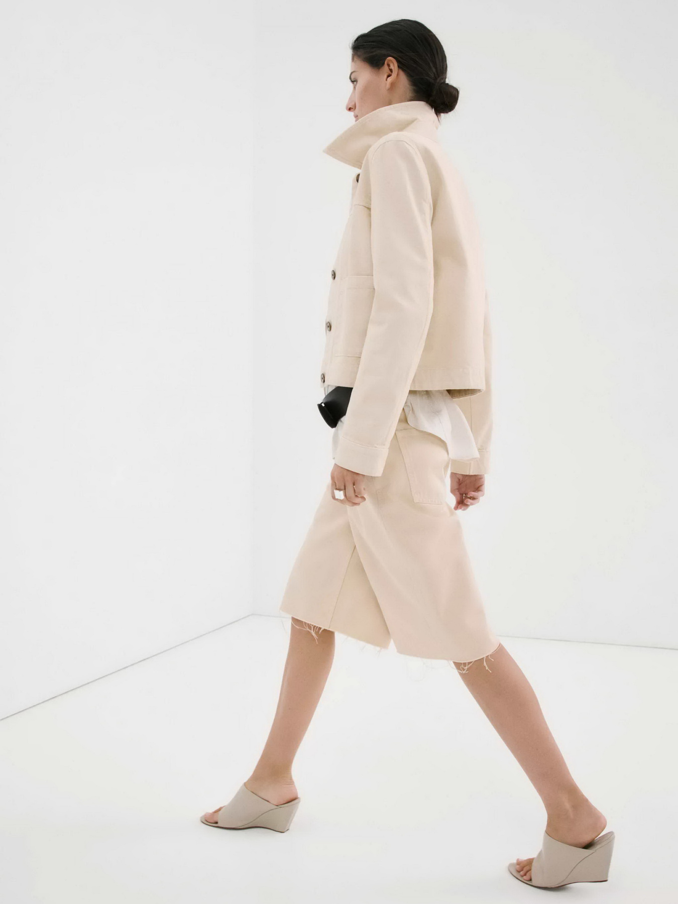 Шорти MANGO MILANO модель 27097142_10 Фото