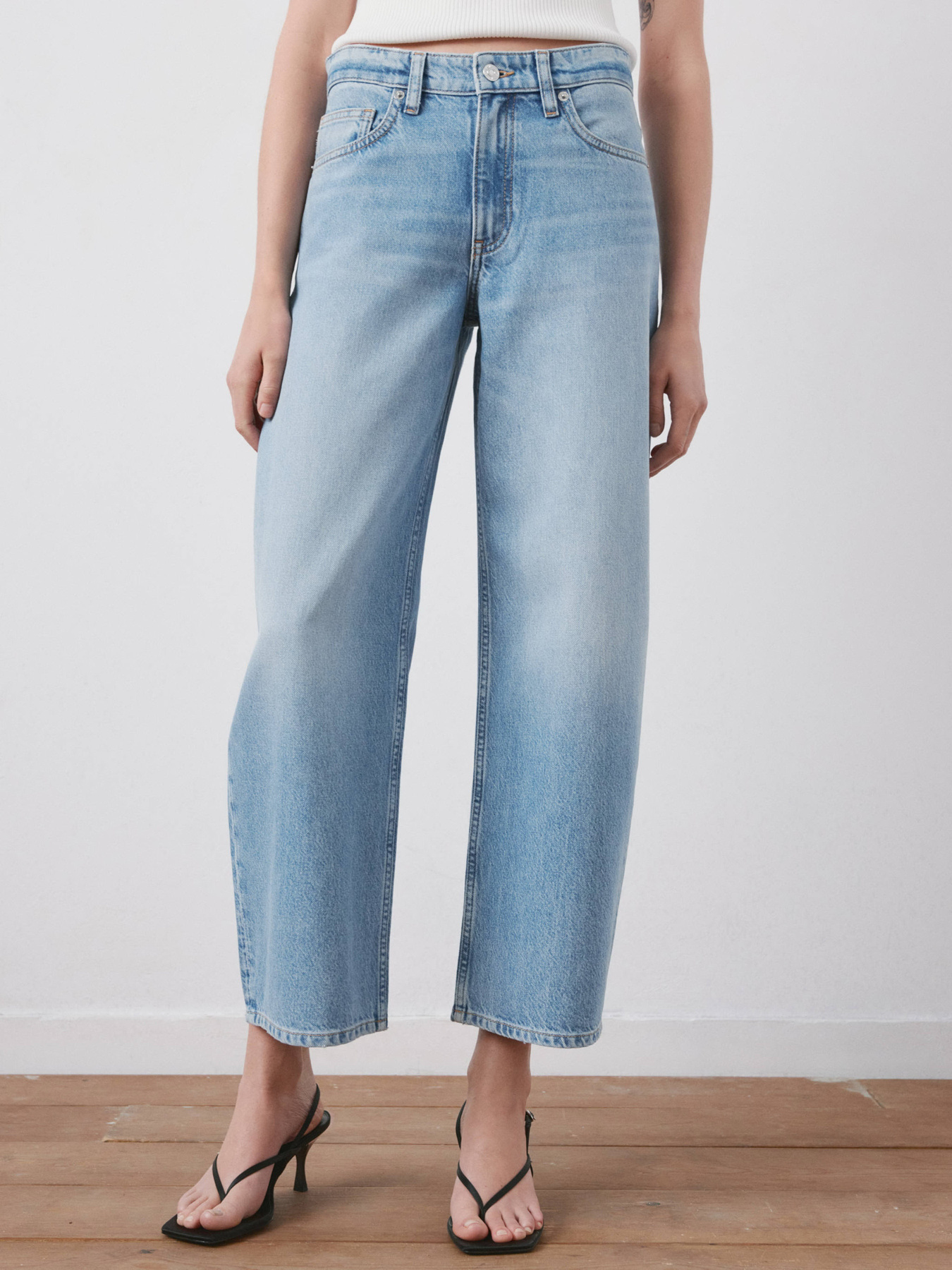 Джинсы MANGO KIKA модель 27027141_TM Фото