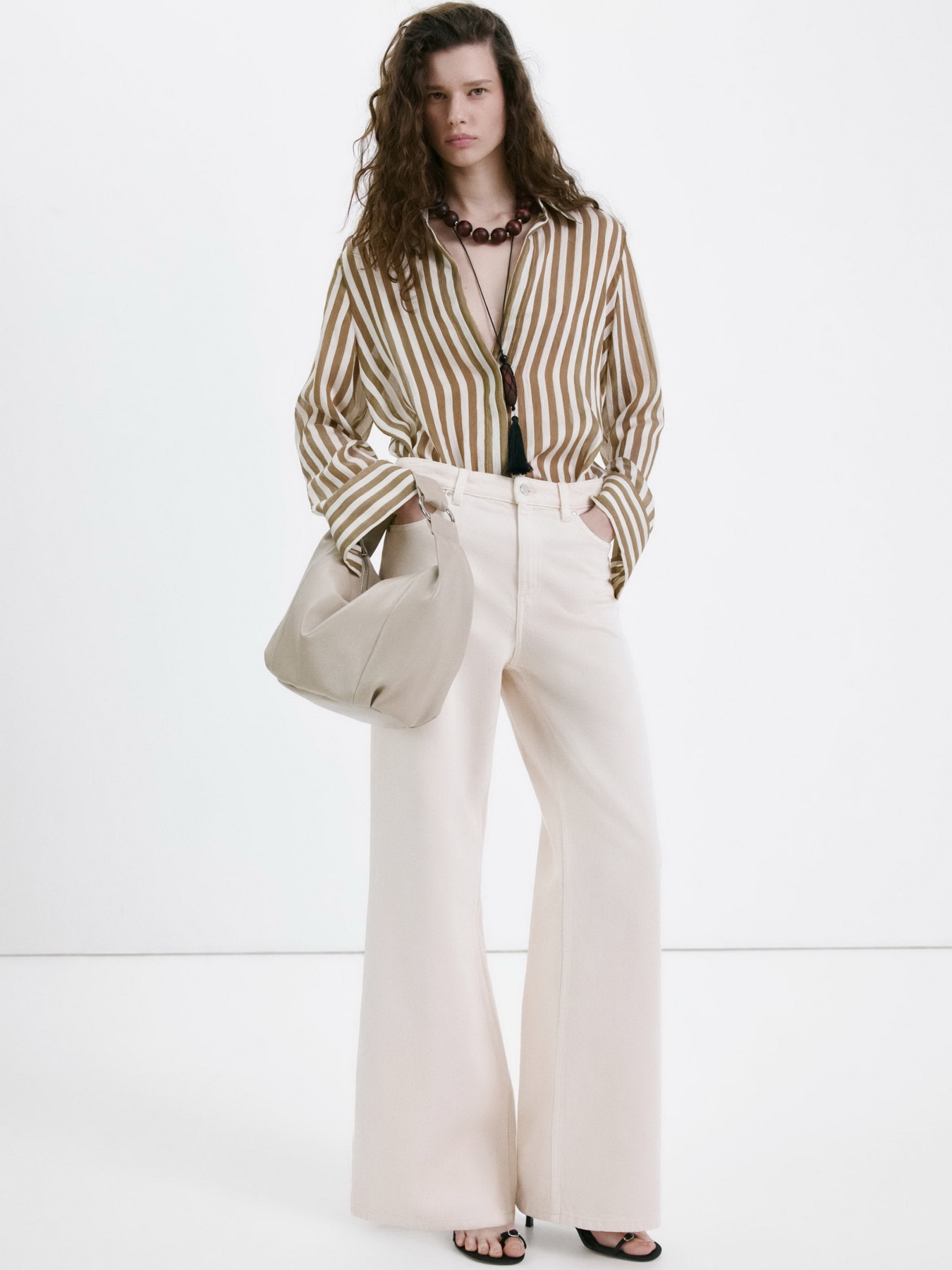 Джинсы MANGO BELLE модель 27047140_2 Фото