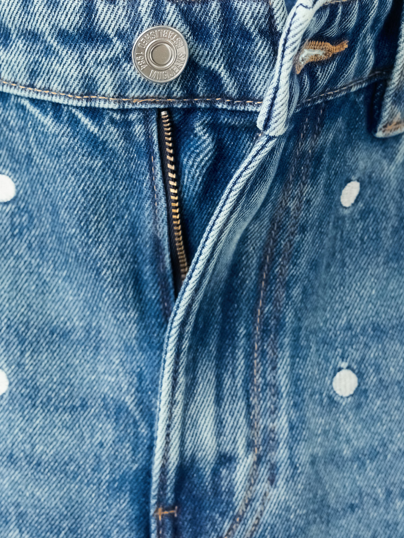 Джинсы MANGO LUNARES модель 27097137_TM Фото