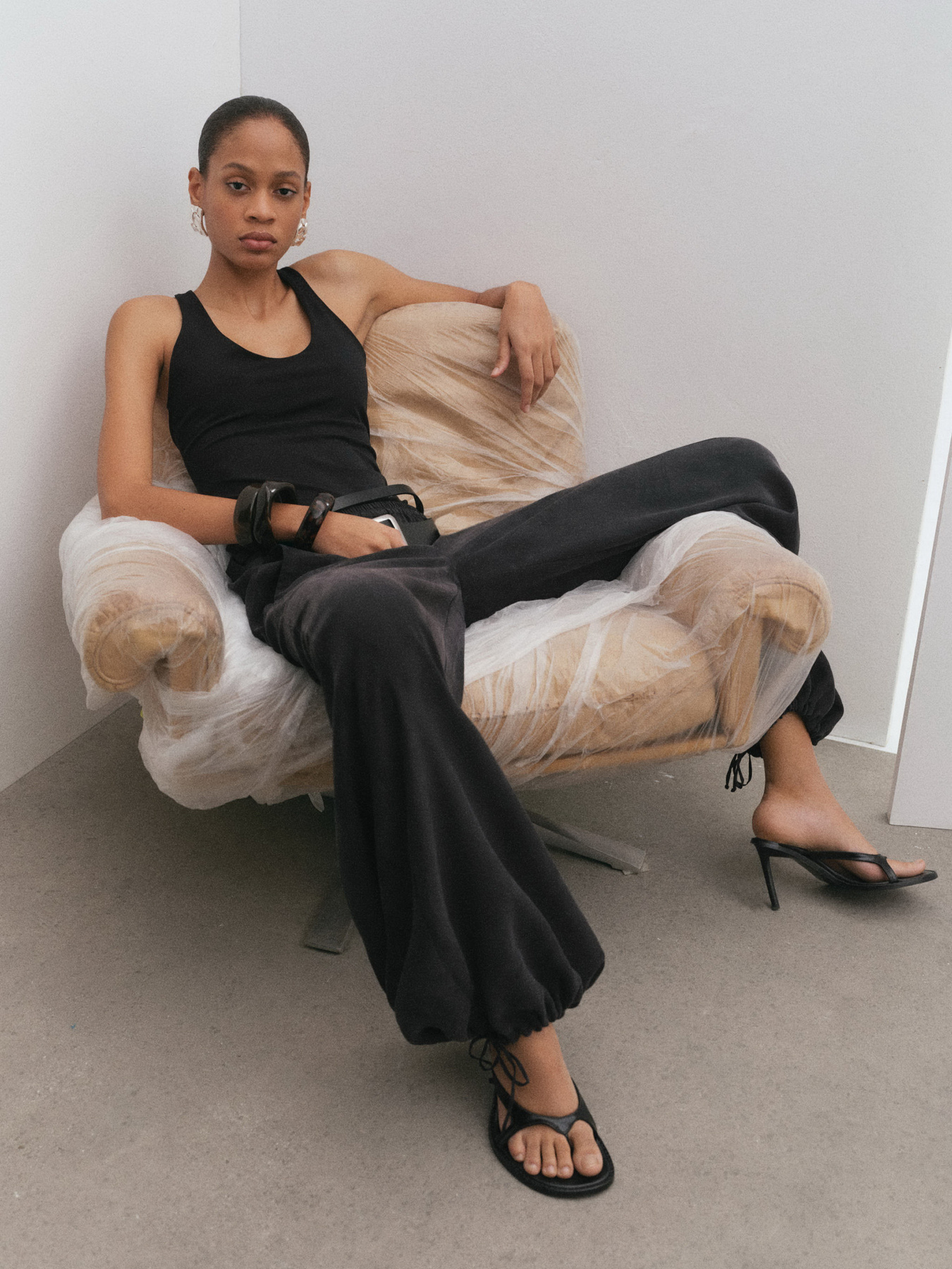 Брюки MANGO RINI модель 27076002_99 Фото