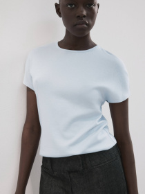 Футболки і поло MANGO ZANI модель 27007805_50 Фото