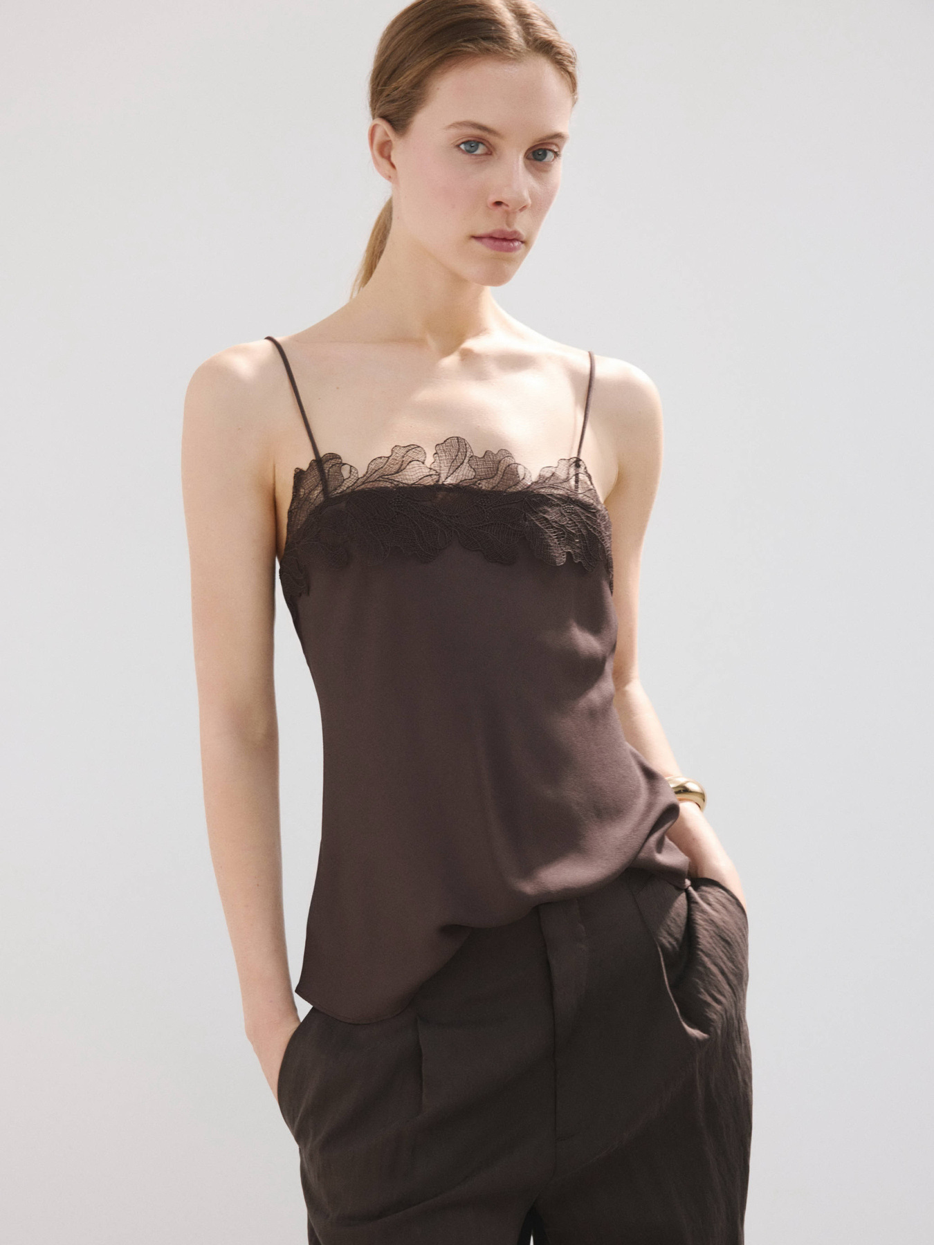 Футболки и поло MANGO LOTUS модель 27077145_32 Фото