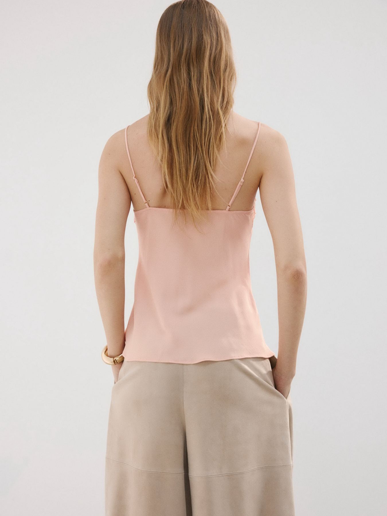 Футболки и поло MANGO LOTUS модель 27077145_85 Фото