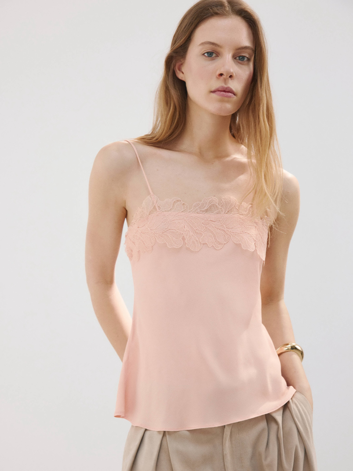 Футболки и поло MANGO LOTUS модель 27077145_85 Фото