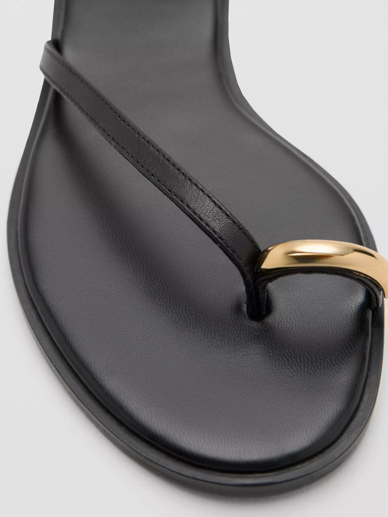 Сандалии MANGO модель 37001383_99 Фото