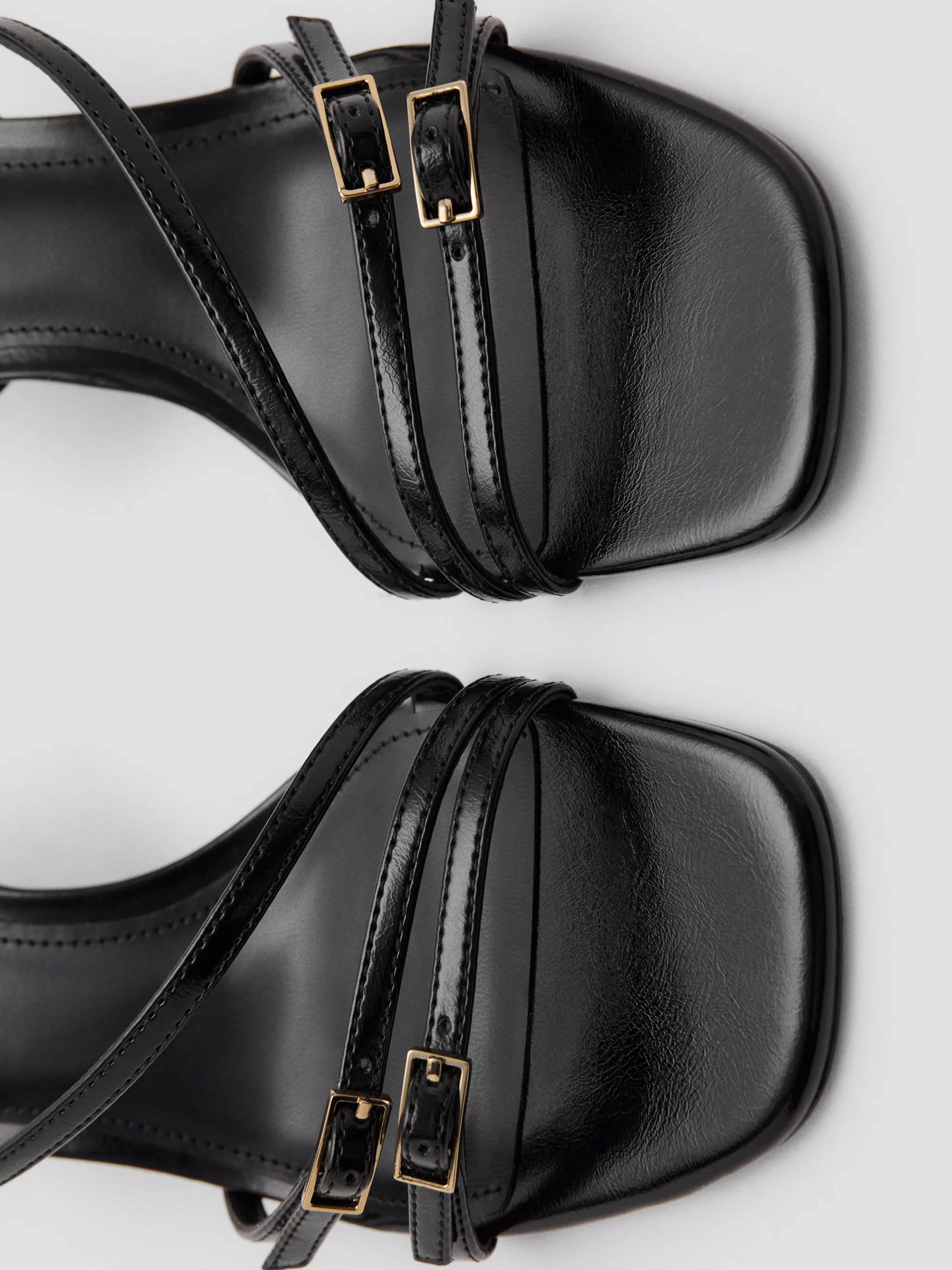 Босоніжки MANGO модель 37011341_99 Босоніжки MANGO модель 37011341_99 Фото