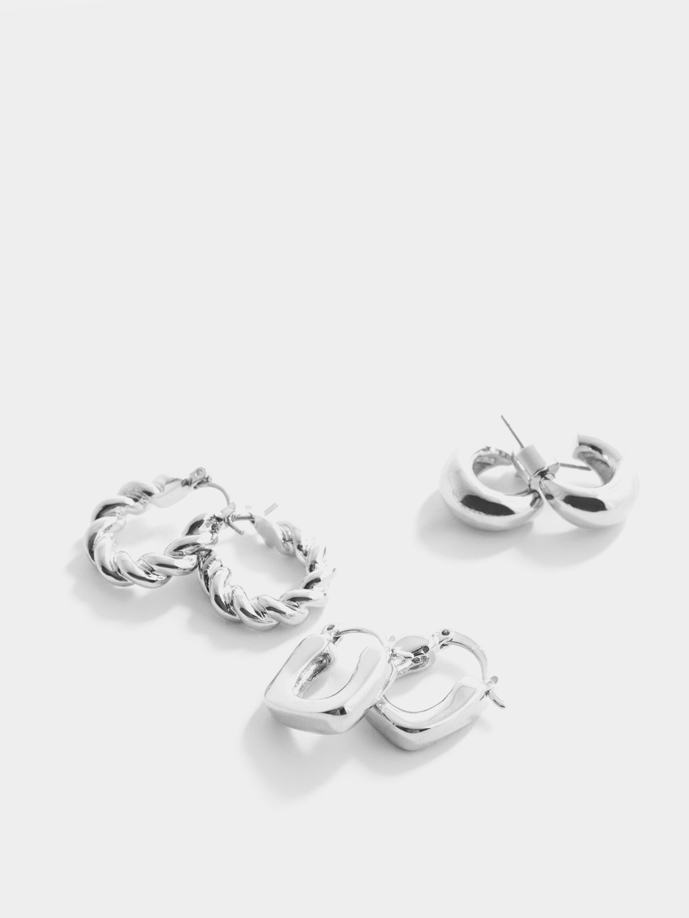 Серьги-гвоздики MANGO модель 67020451_PL Фото